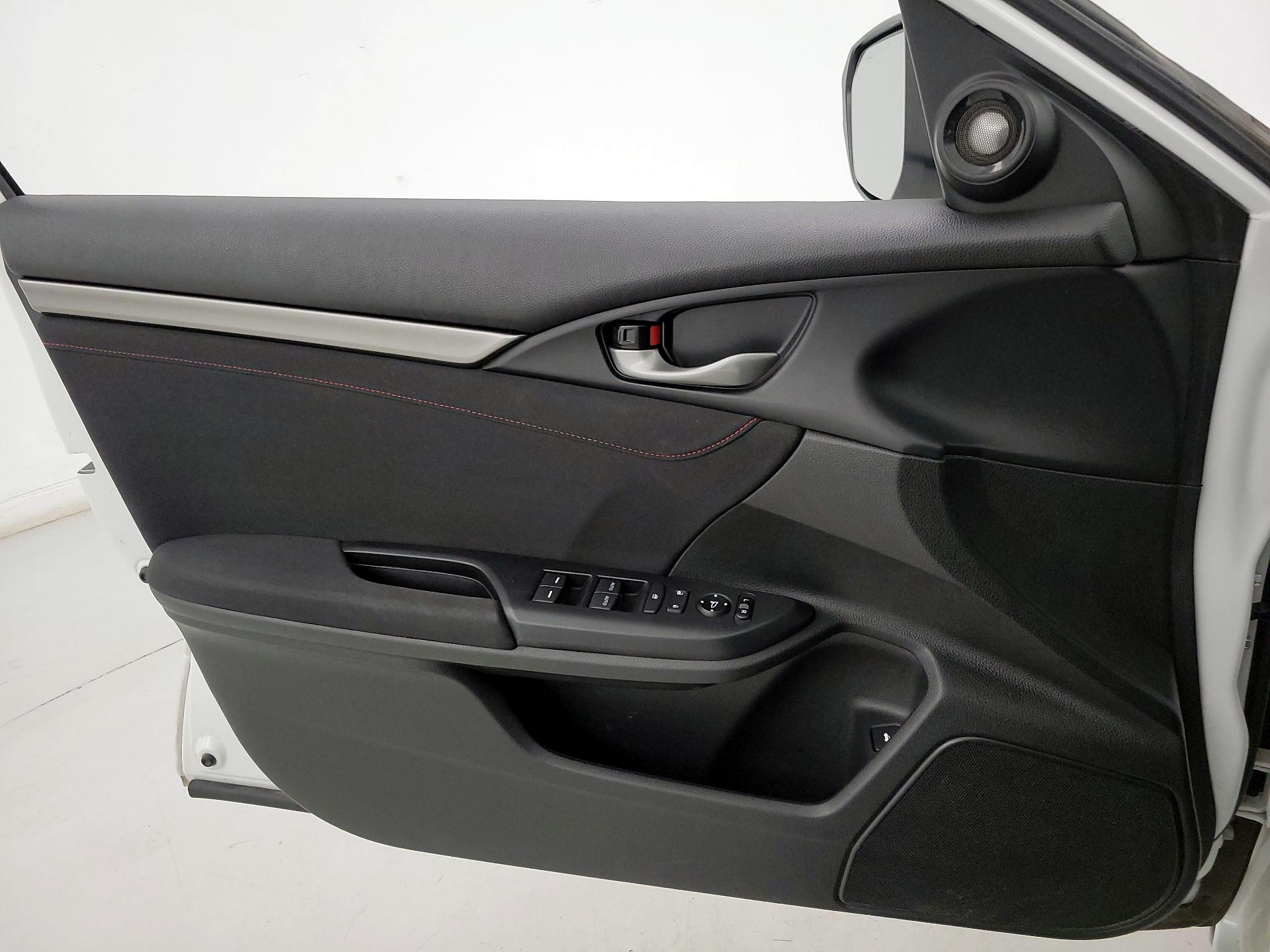 Thumbnail: 2019 Honda Civic - 12