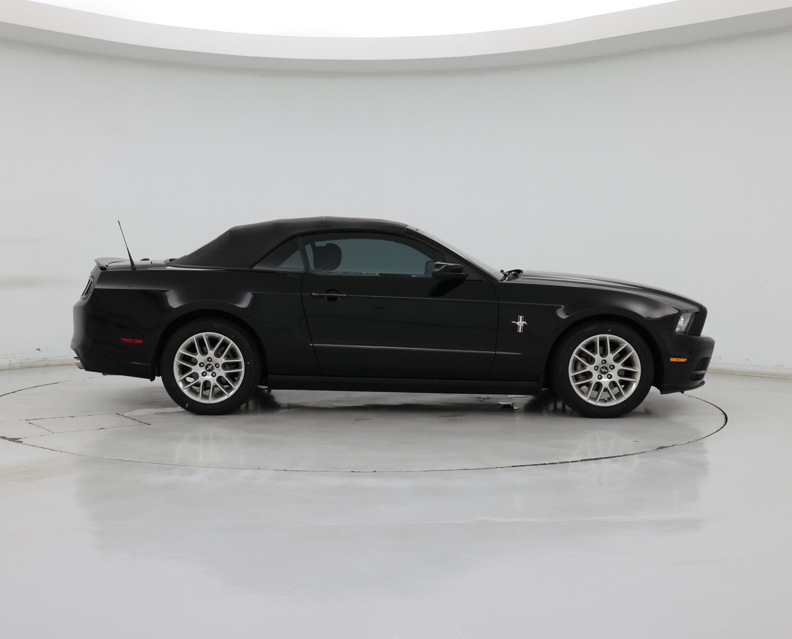 Thumbnail: 2014 Ford Mustang - 7