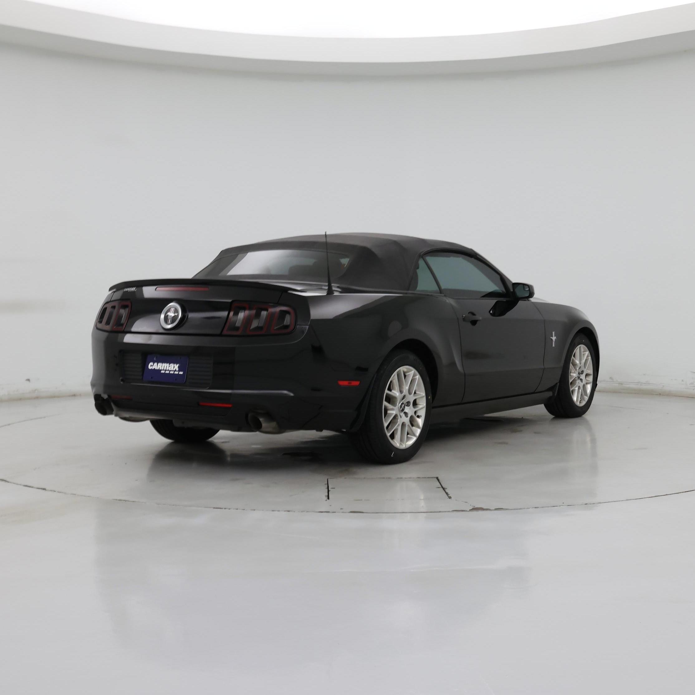 Thumbnail: 2014 Ford Mustang - 8