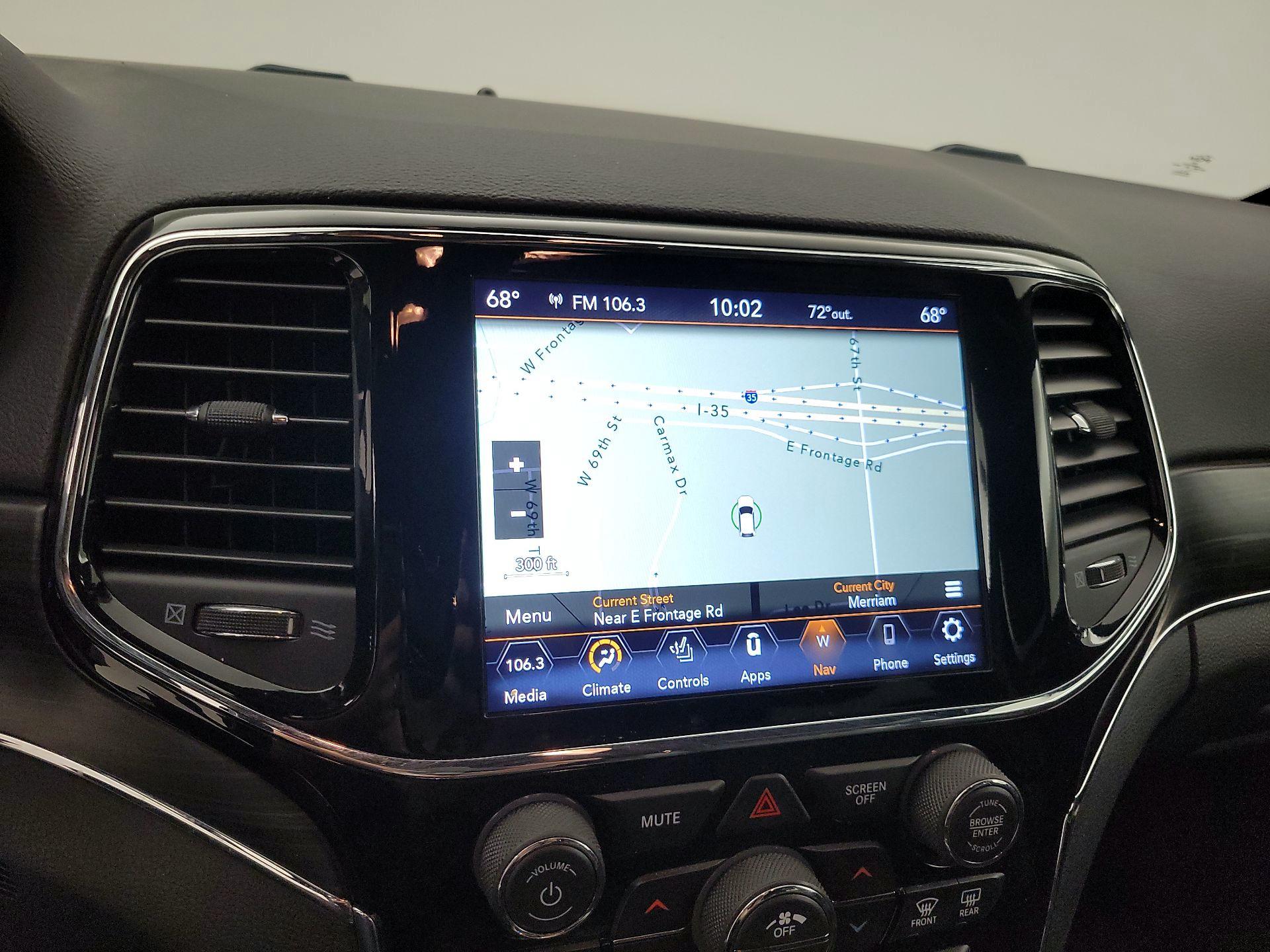 Thumbnail: 2019 Jeep Grand Cherokee - 14