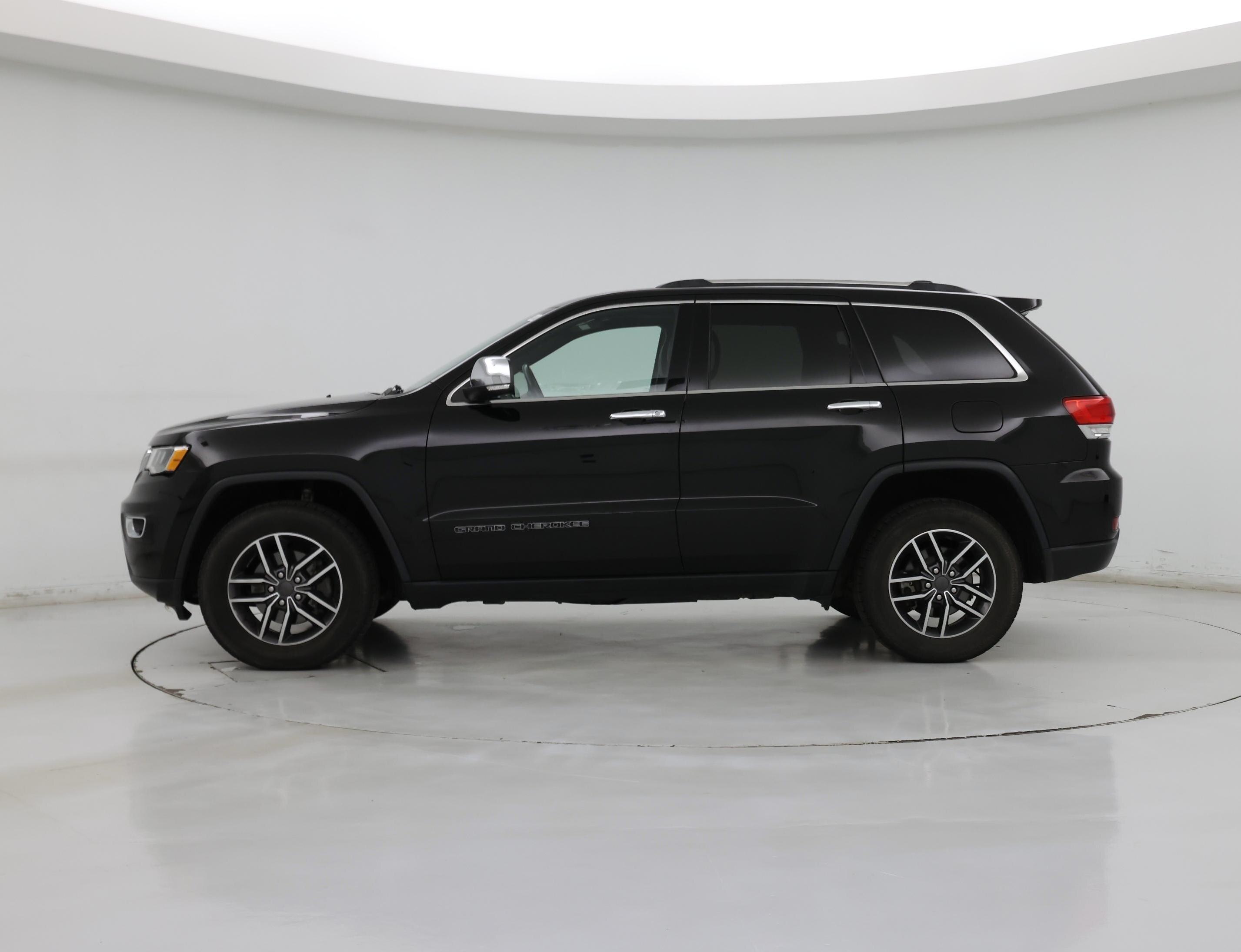 Thumbnail: 2019 Jeep Grand Cherokee - 3