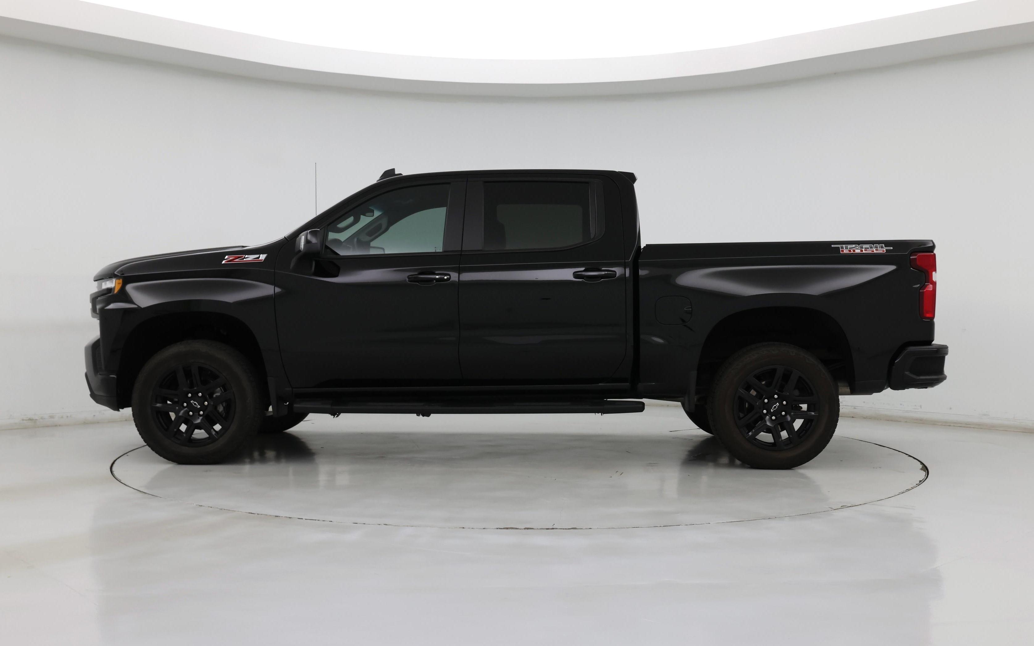 Thumbnail: 2022 Chevrolet Silverado 1500 - 3