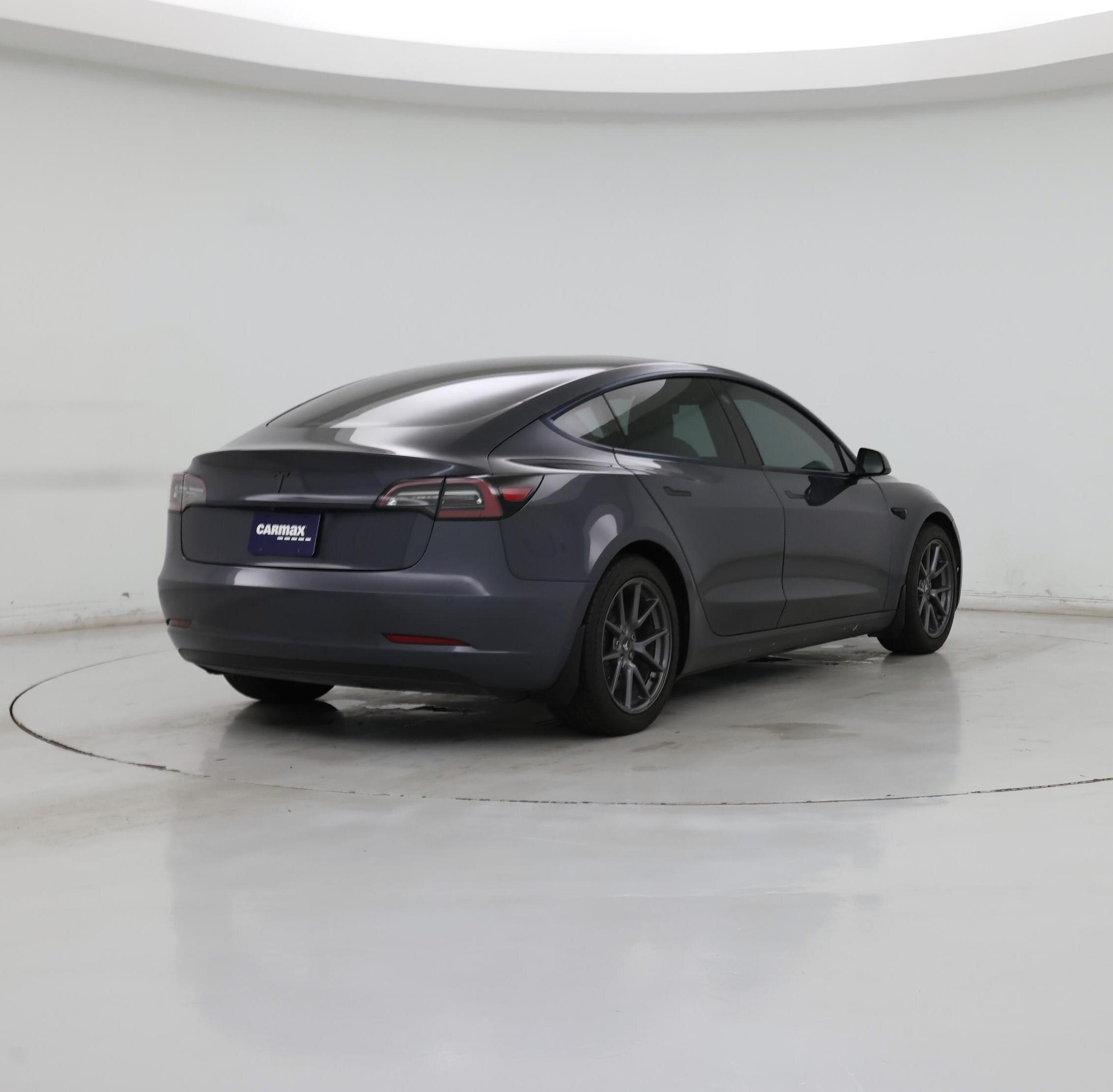 Thumbnail: 2021 Tesla Model 3 - 8