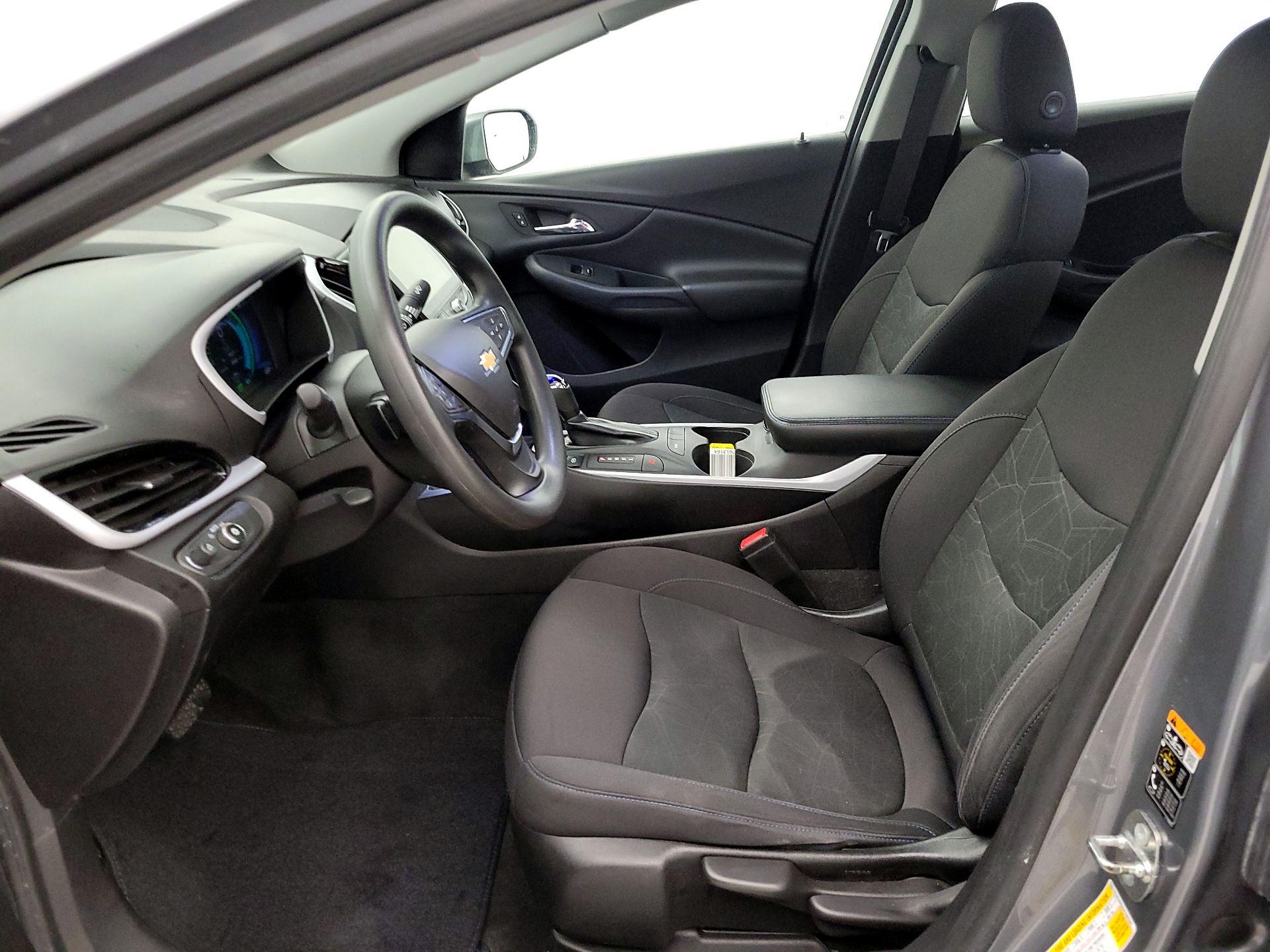 Thumbnail: 2018 Chevrolet Volt - 11