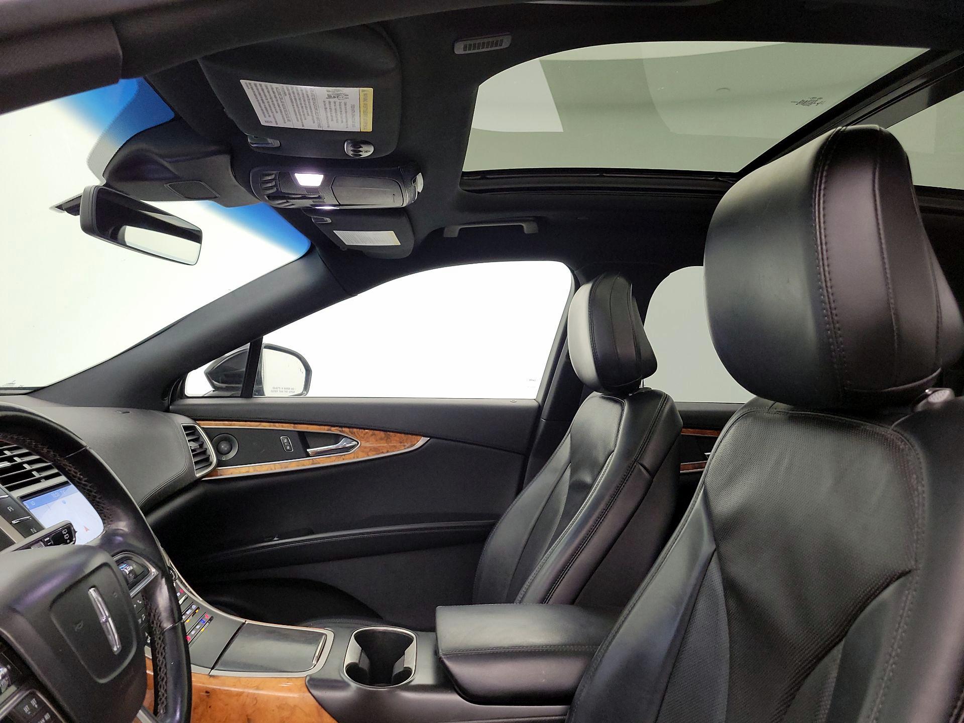 Thumbnail: 2020 Lincoln Nautilus - 20