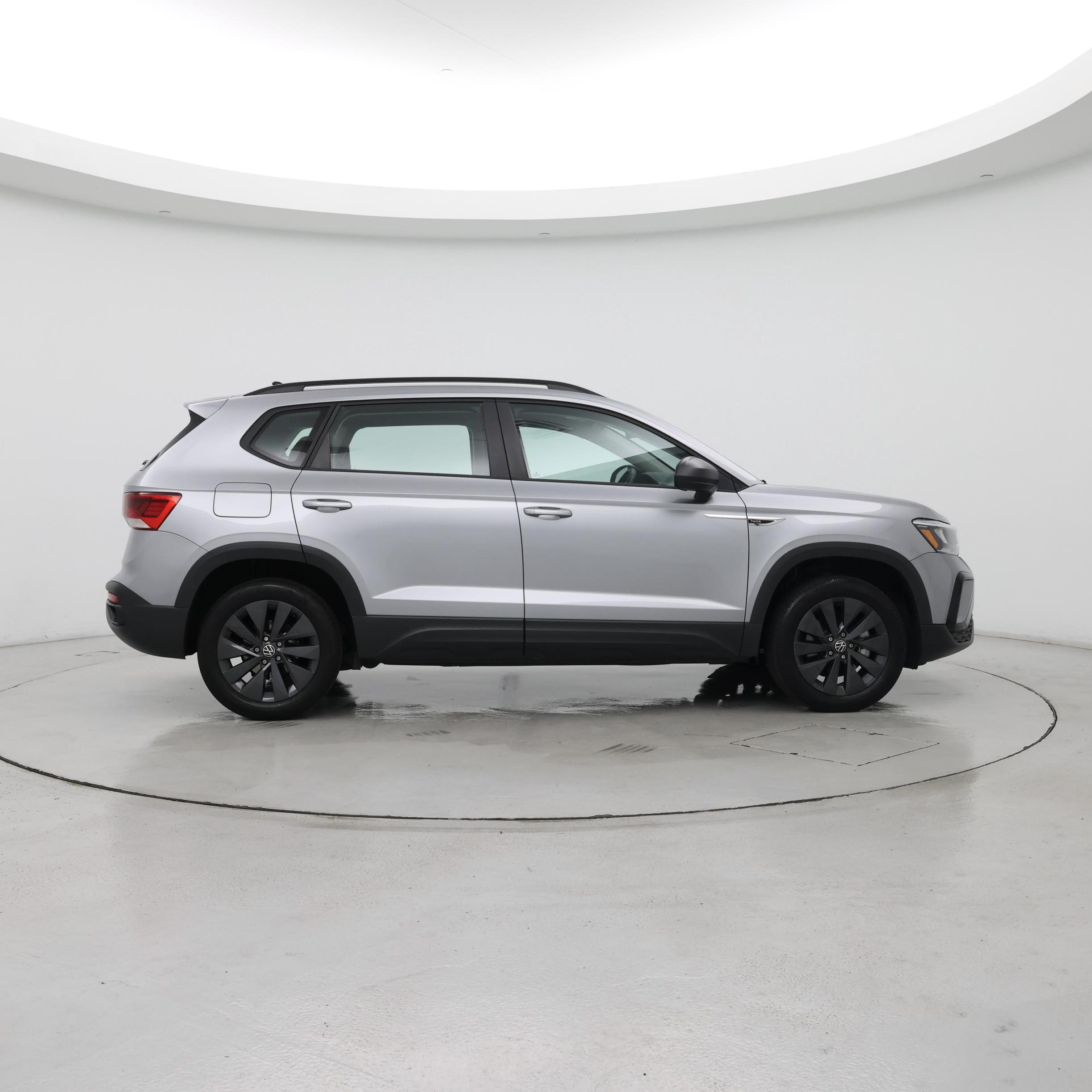 Thumbnail: 2024 Volkswagen Taos - 7