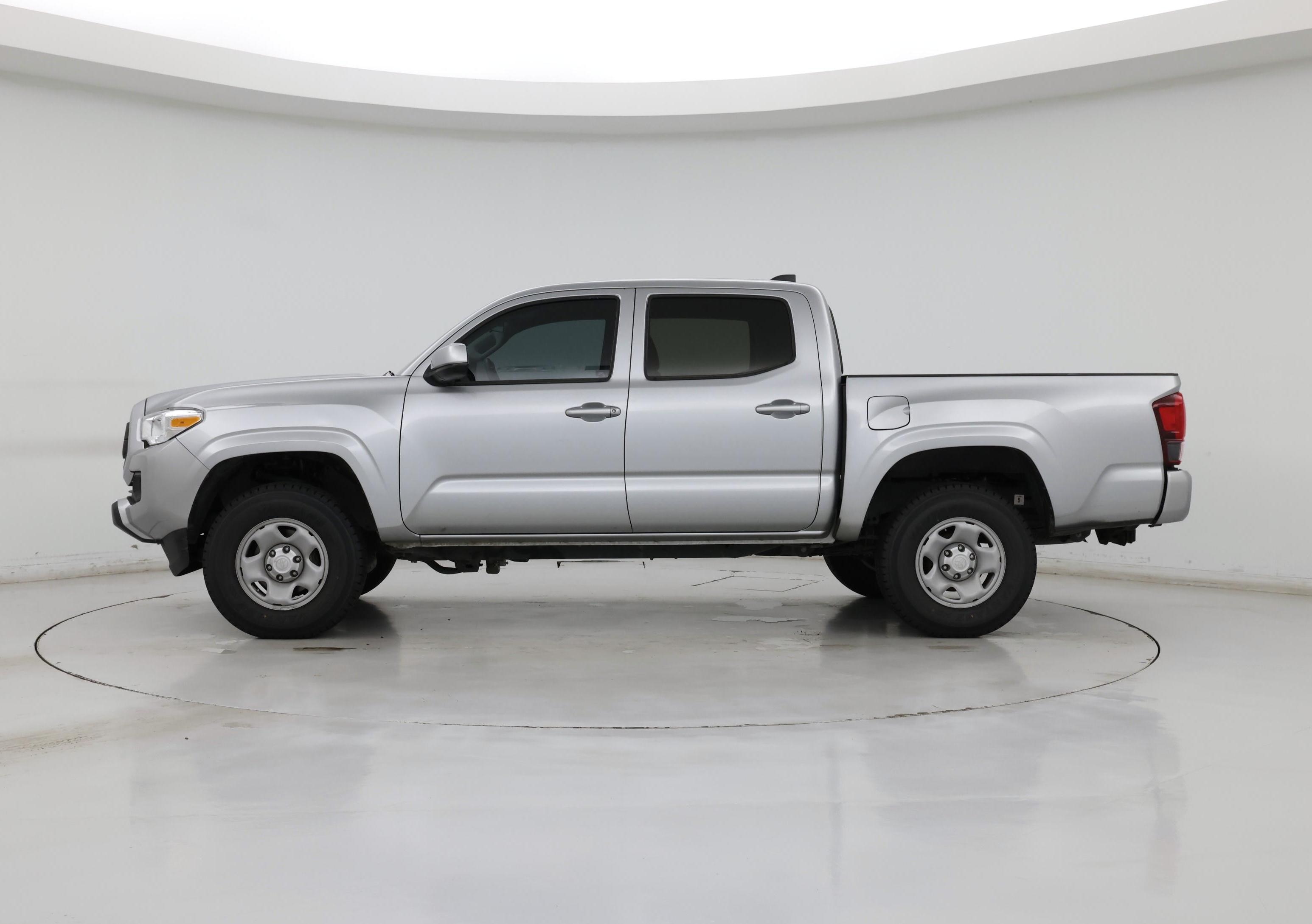 Thumbnail: 2023 Toyota Tacoma - 3