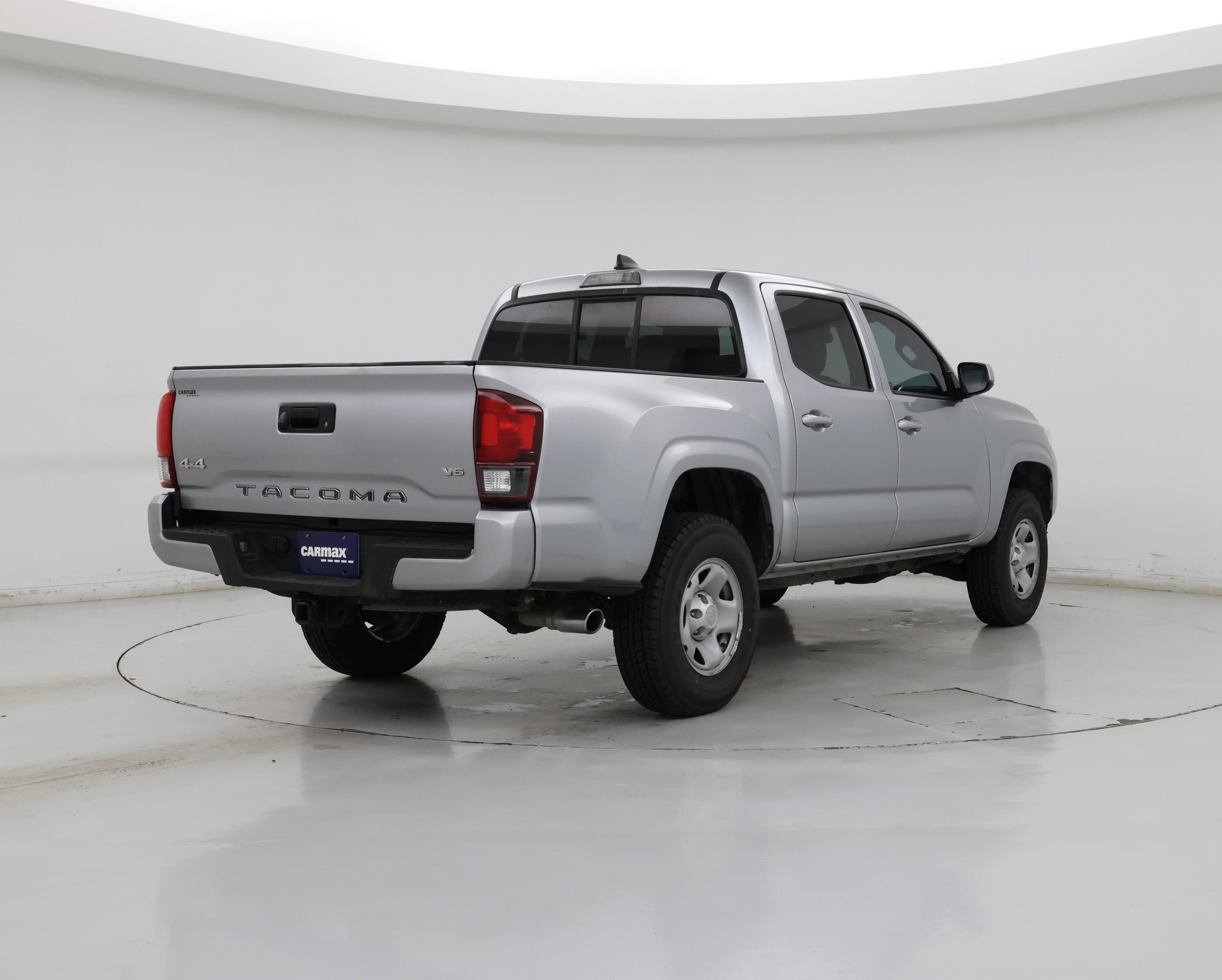 Thumbnail: 2023 Toyota Tacoma - 8