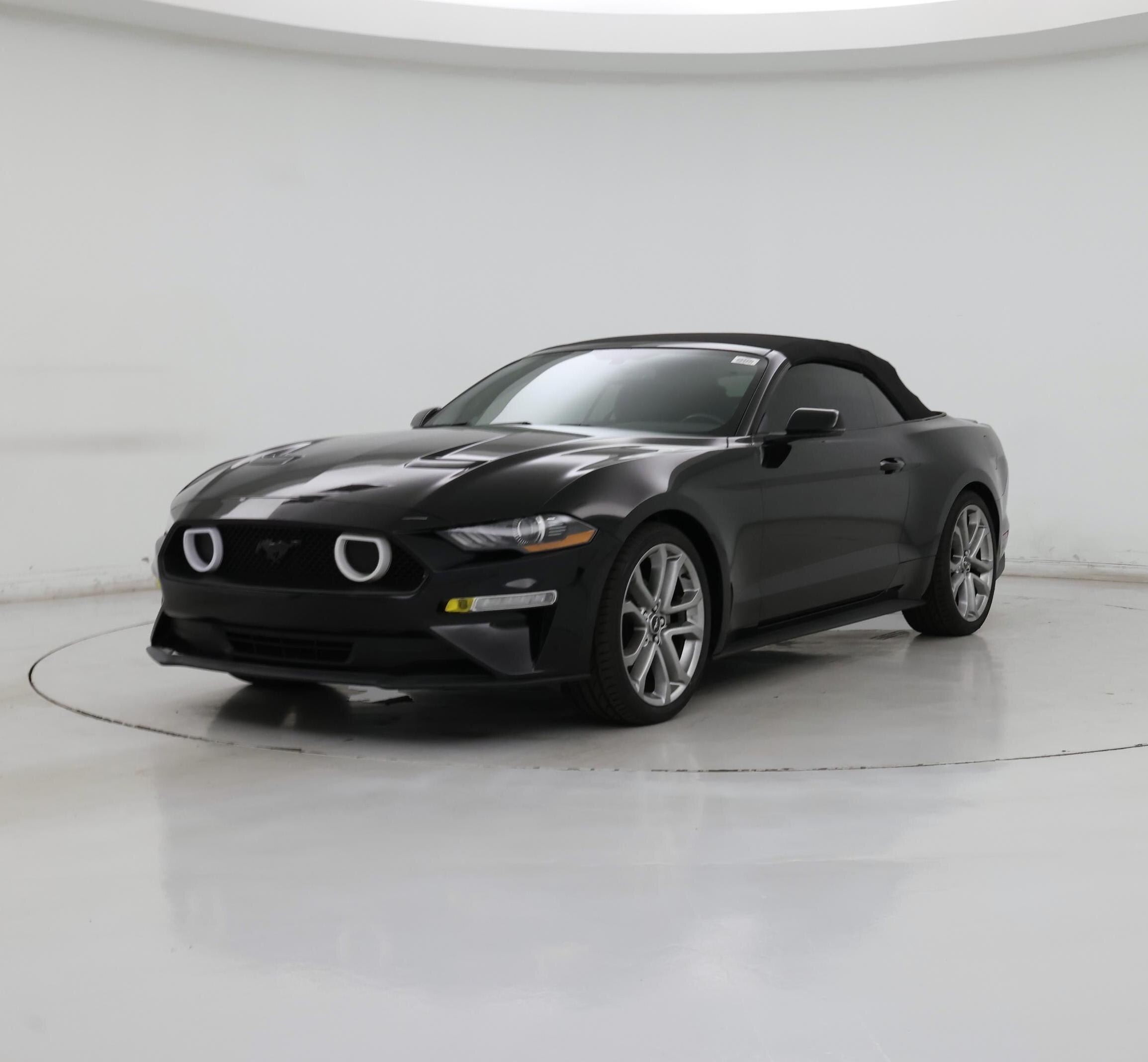 Thumbnail: 2018 Ford Mustang - 4