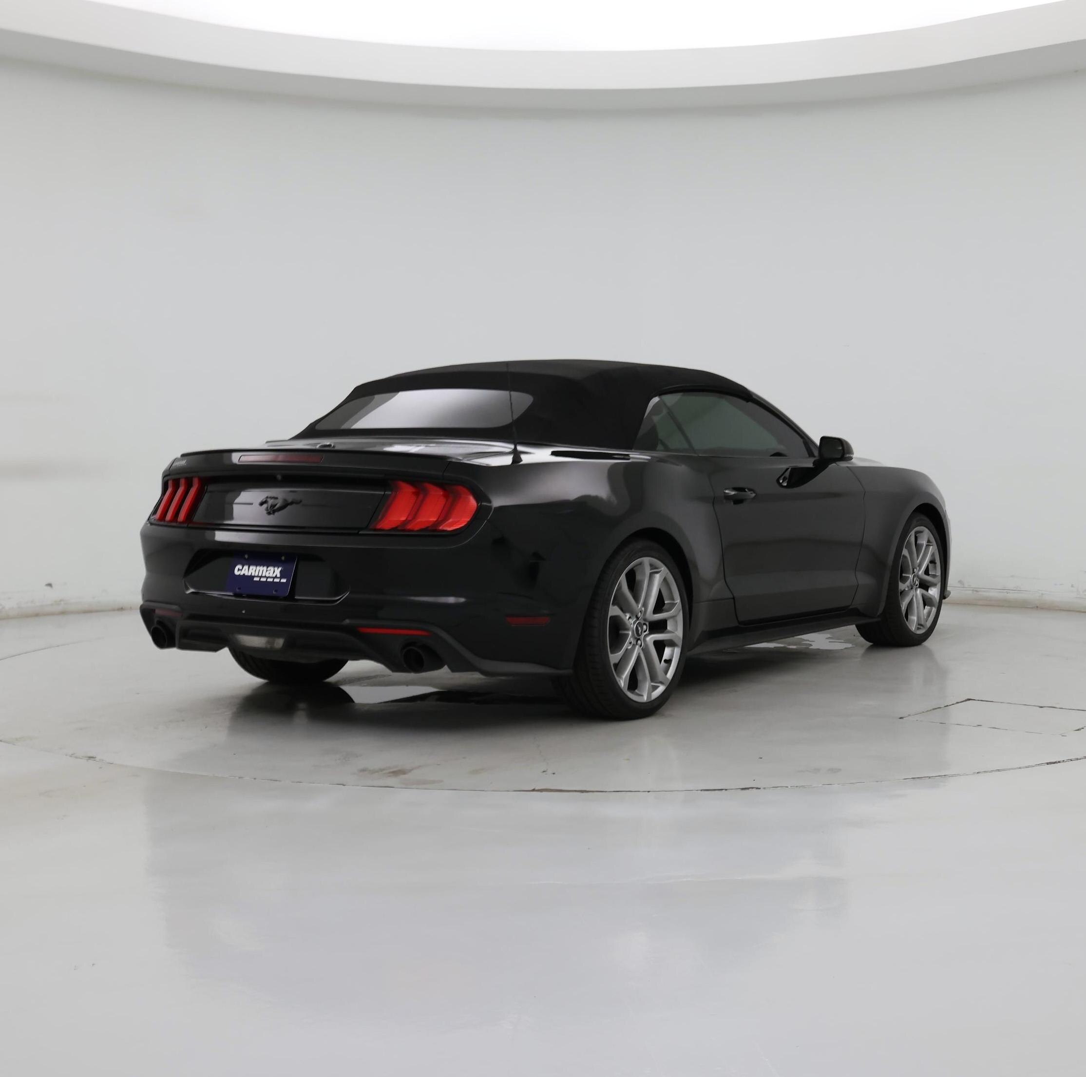 Thumbnail: 2018 Ford Mustang - 8