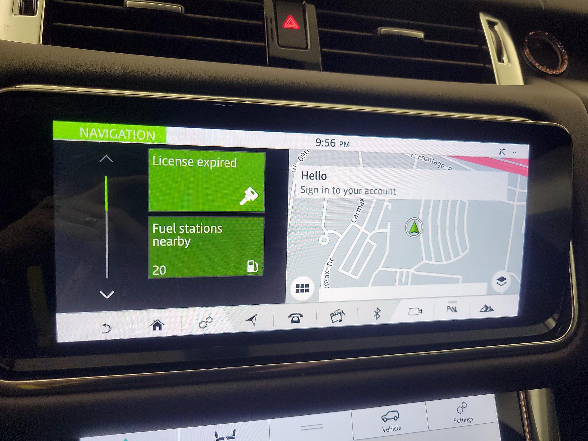 Thumbnail: 2021 Land Rover Range Rover Sport - 14