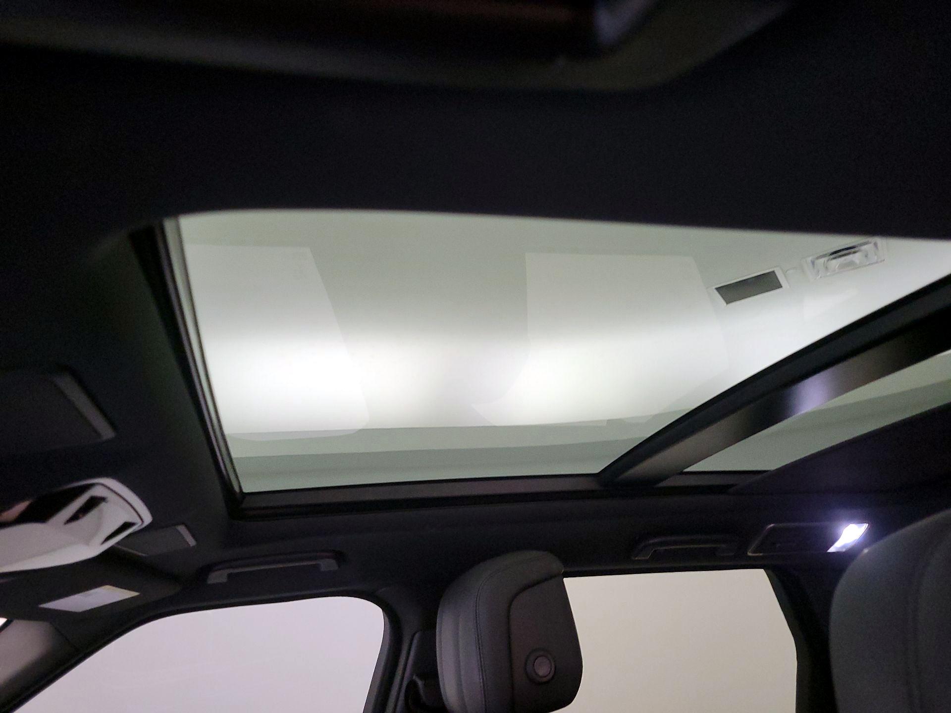 Thumbnail: 2021 Land Rover Range Rover Sport - 20