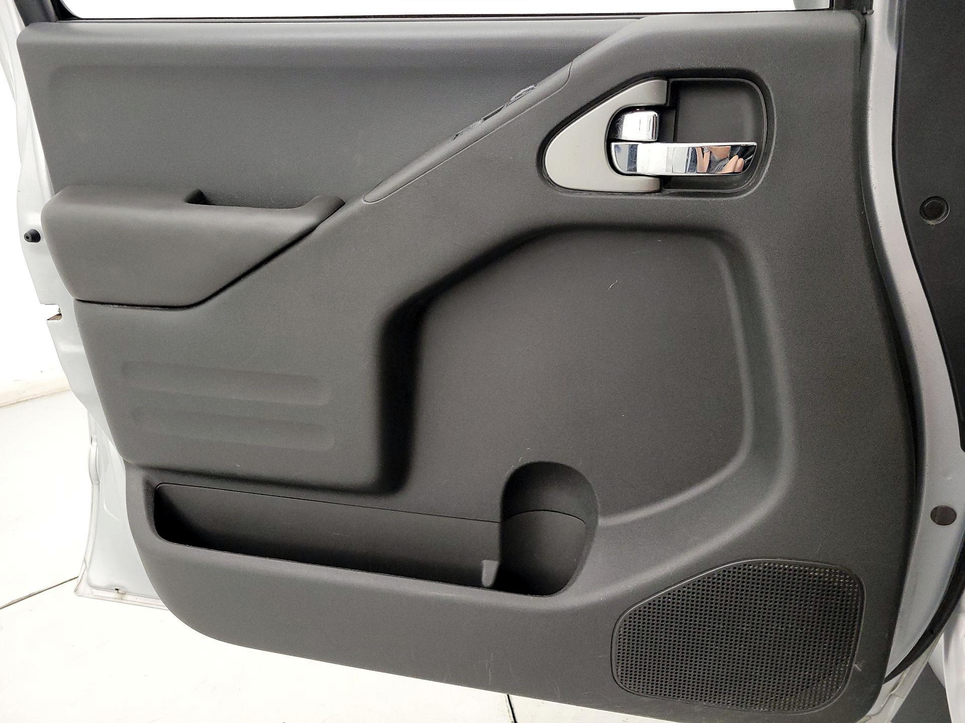 Thumbnail: 2016 Nissan Frontier - 12