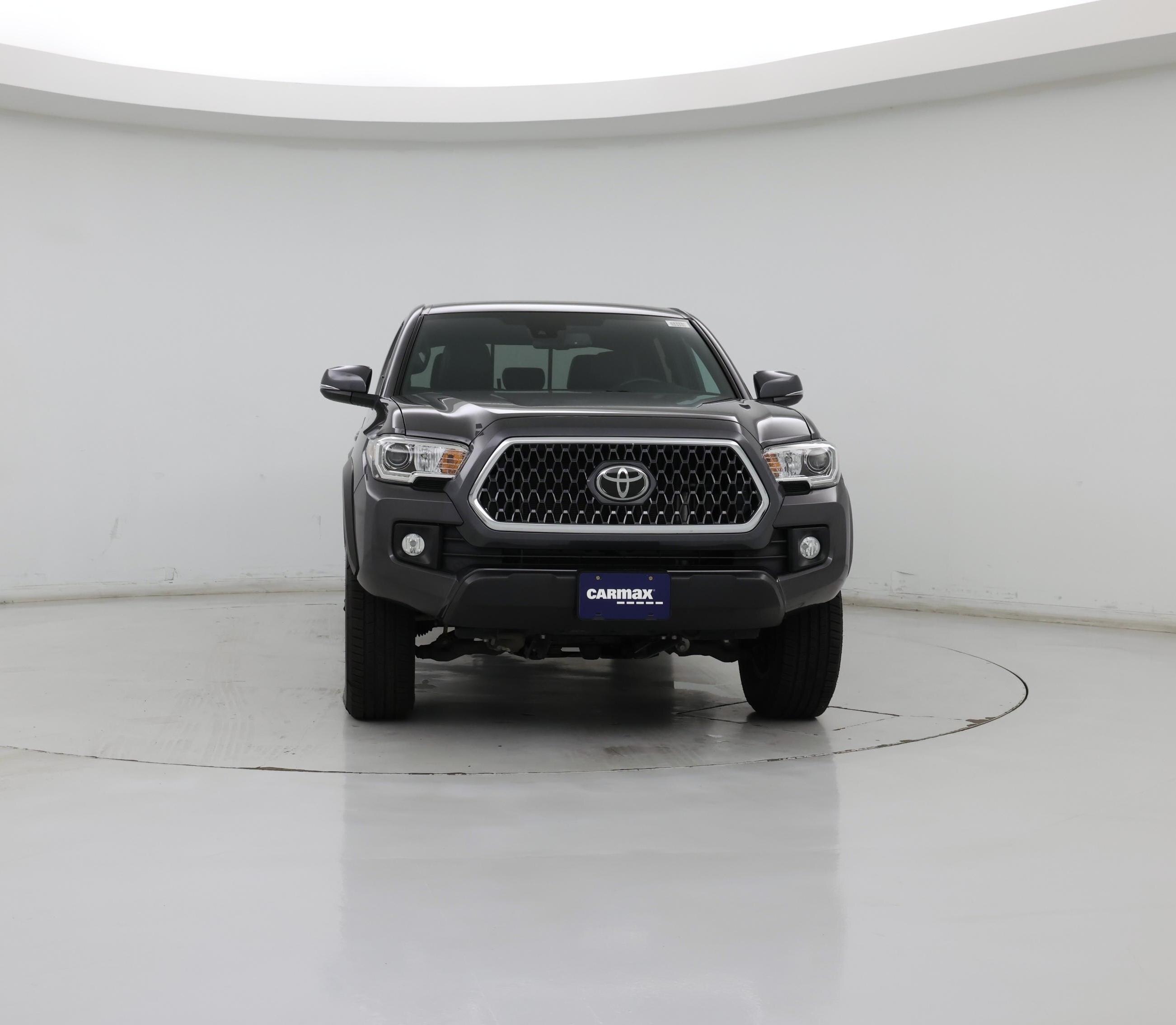 Thumbnail: 2019 Toyota Tacoma - 5