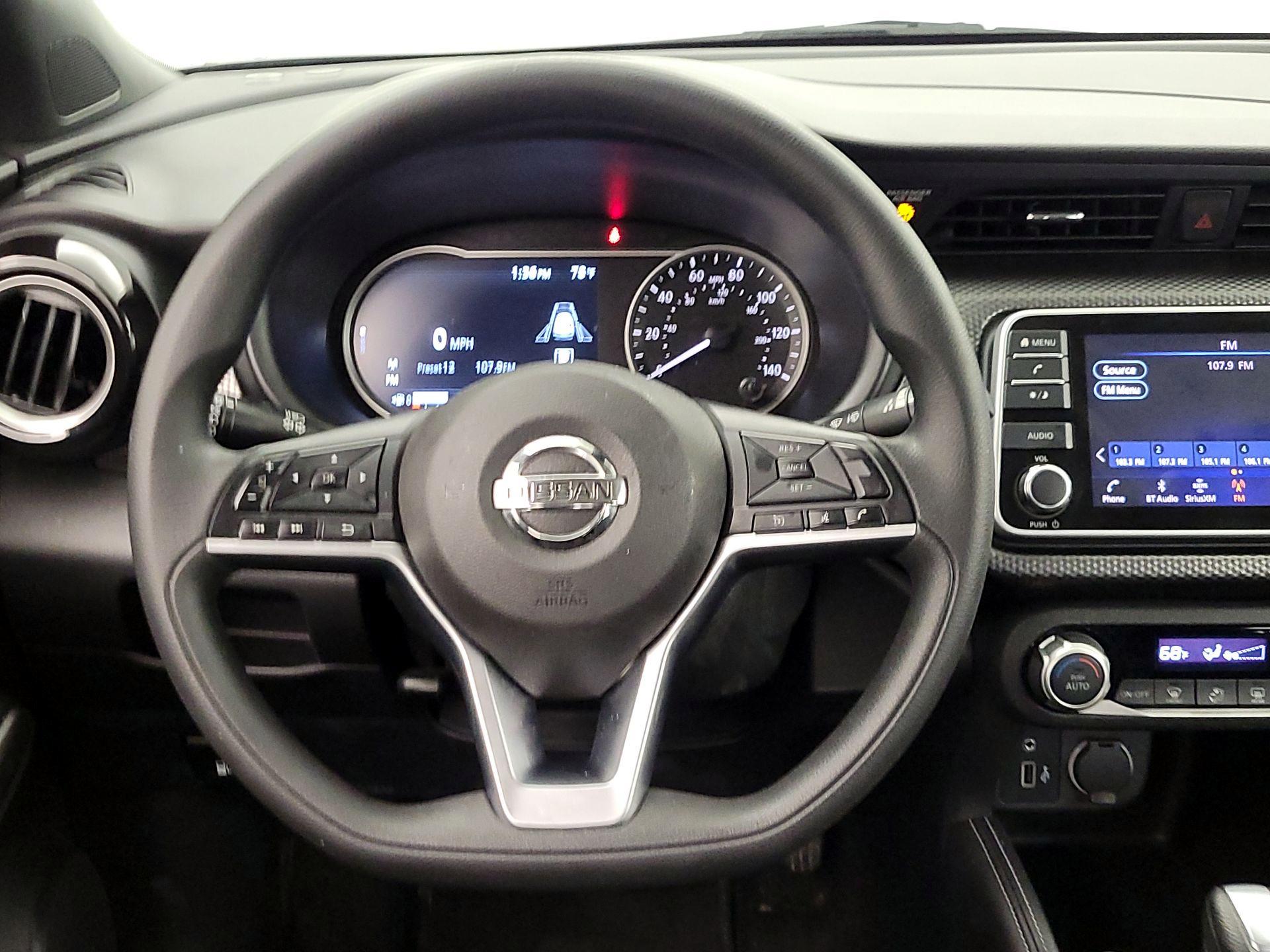 Thumbnail: 2020 Nissan Kicks - 10