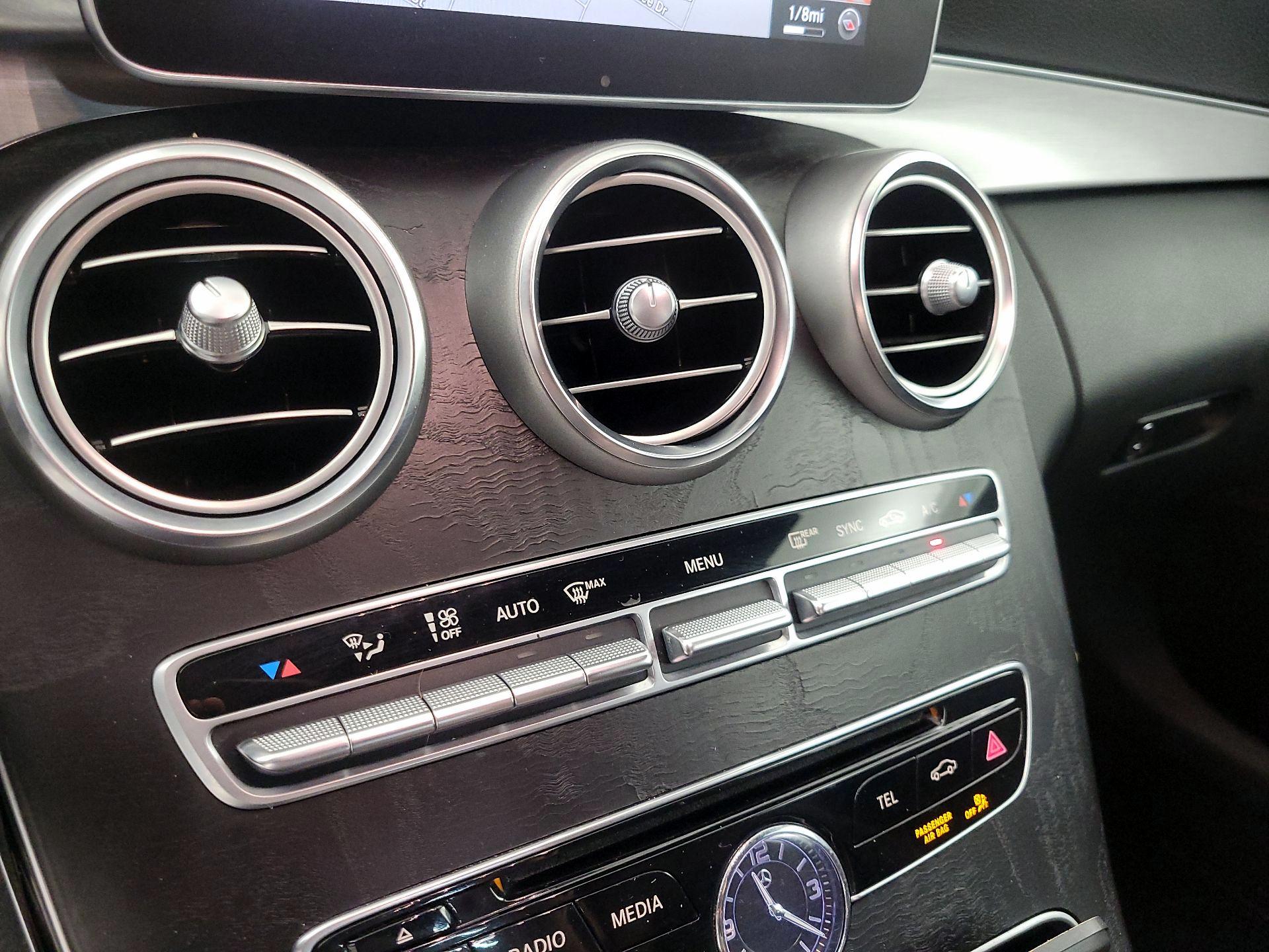 Thumbnail: 2017 Mercedes-Benz C-Class - 16