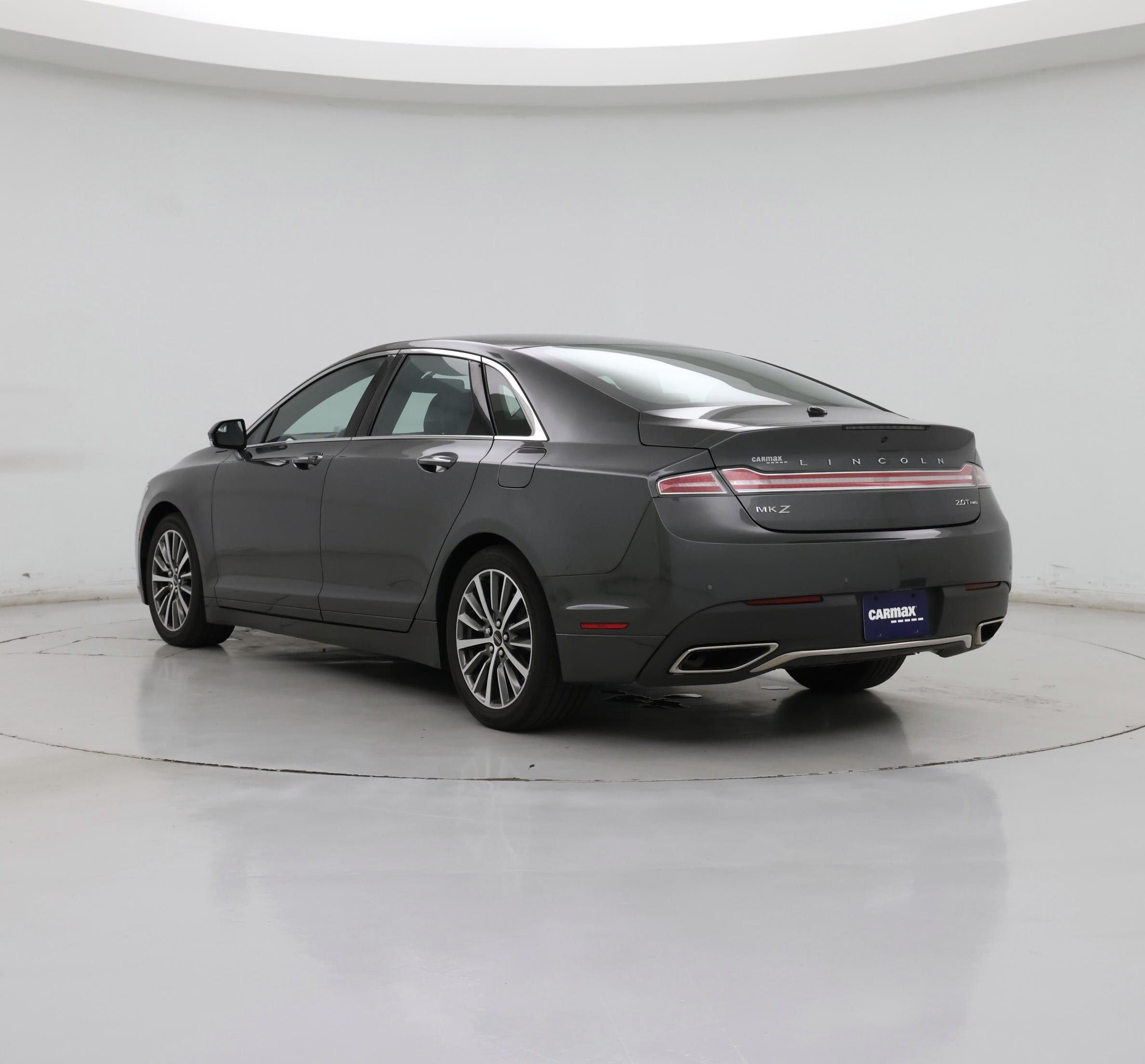 Thumbnail: 2017 Lincoln MKZ - 2