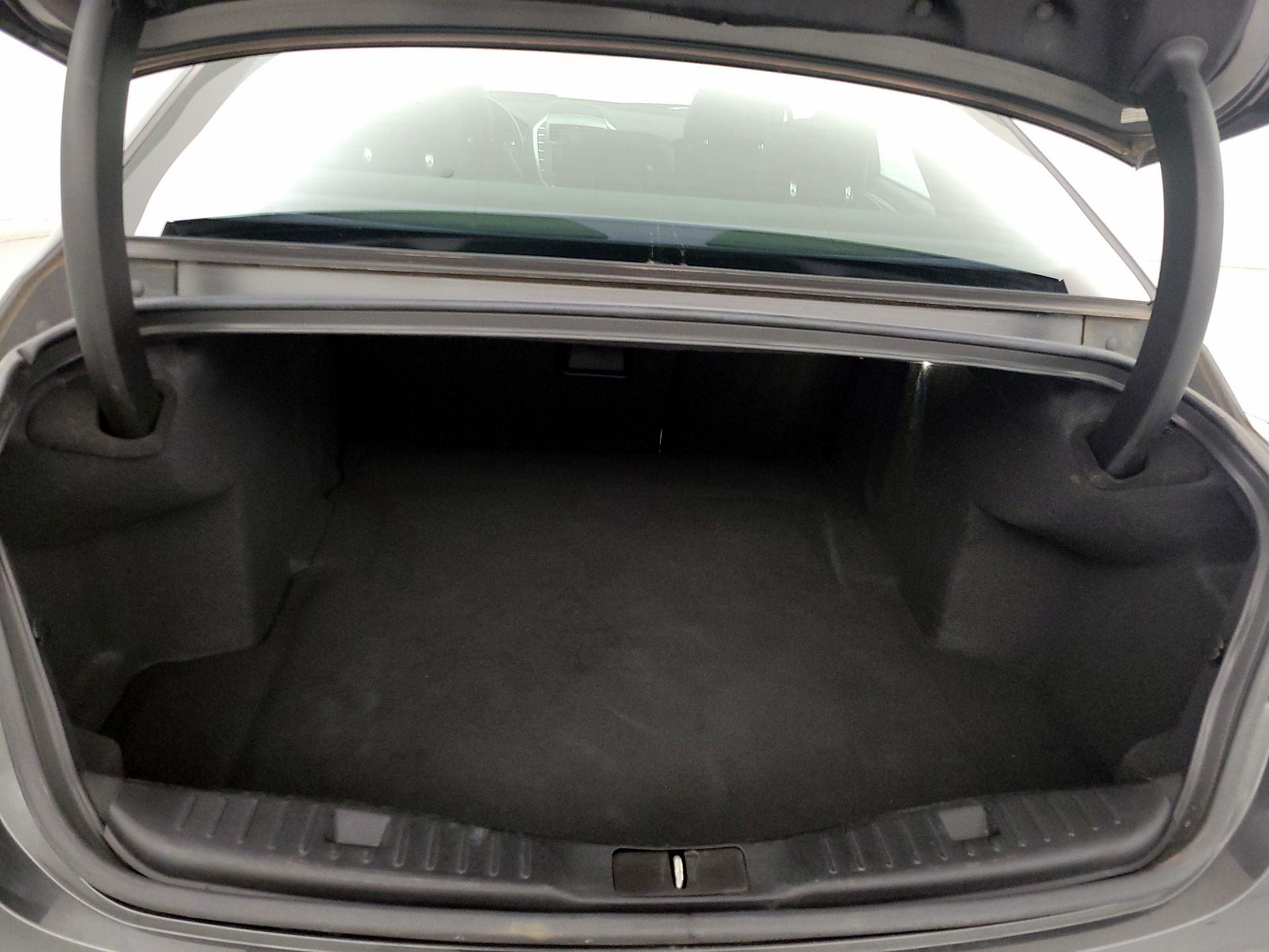Thumbnail: 2017 Lincoln MKZ - 20