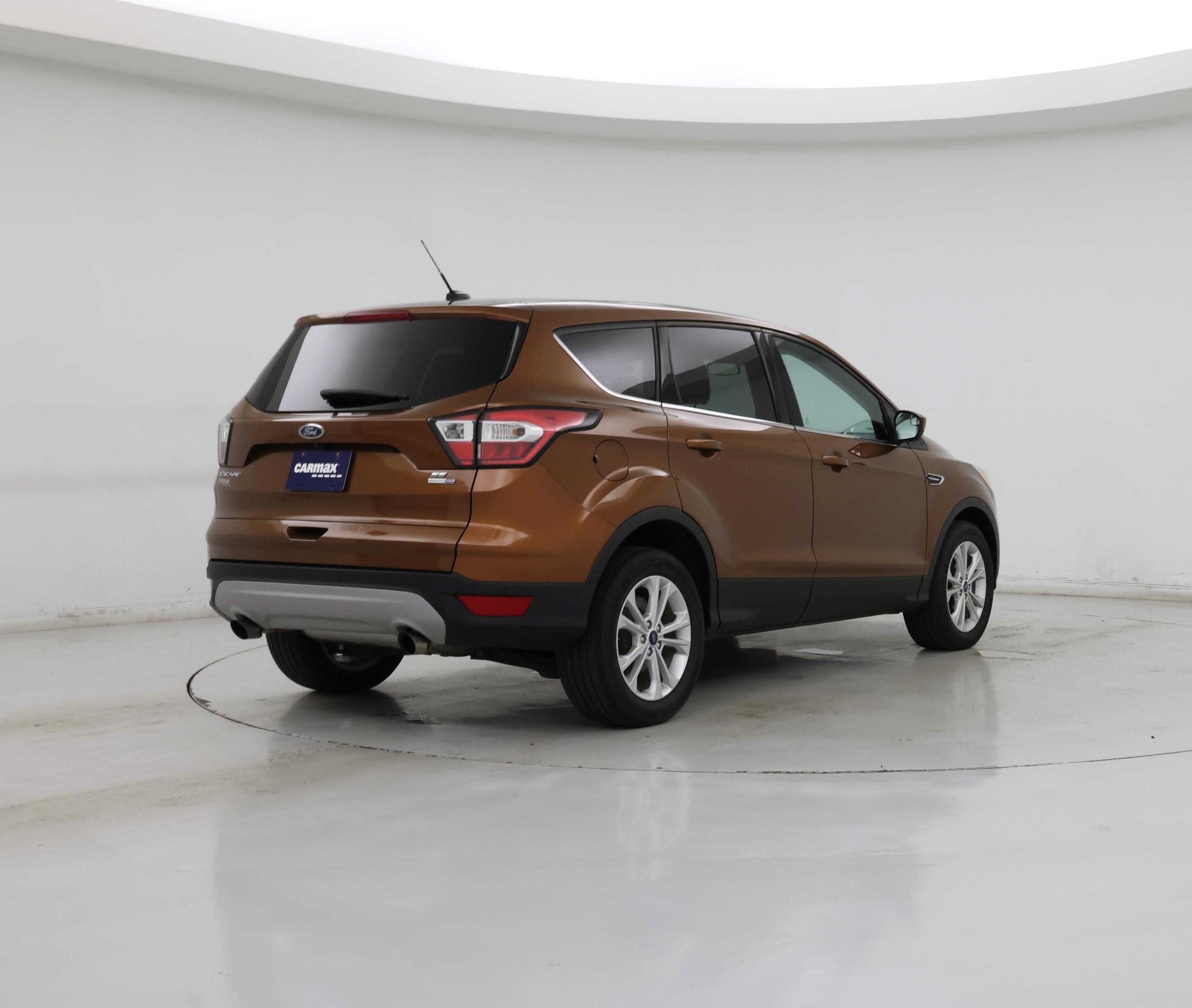 Thumbnail: 2017 Ford Escape - 8