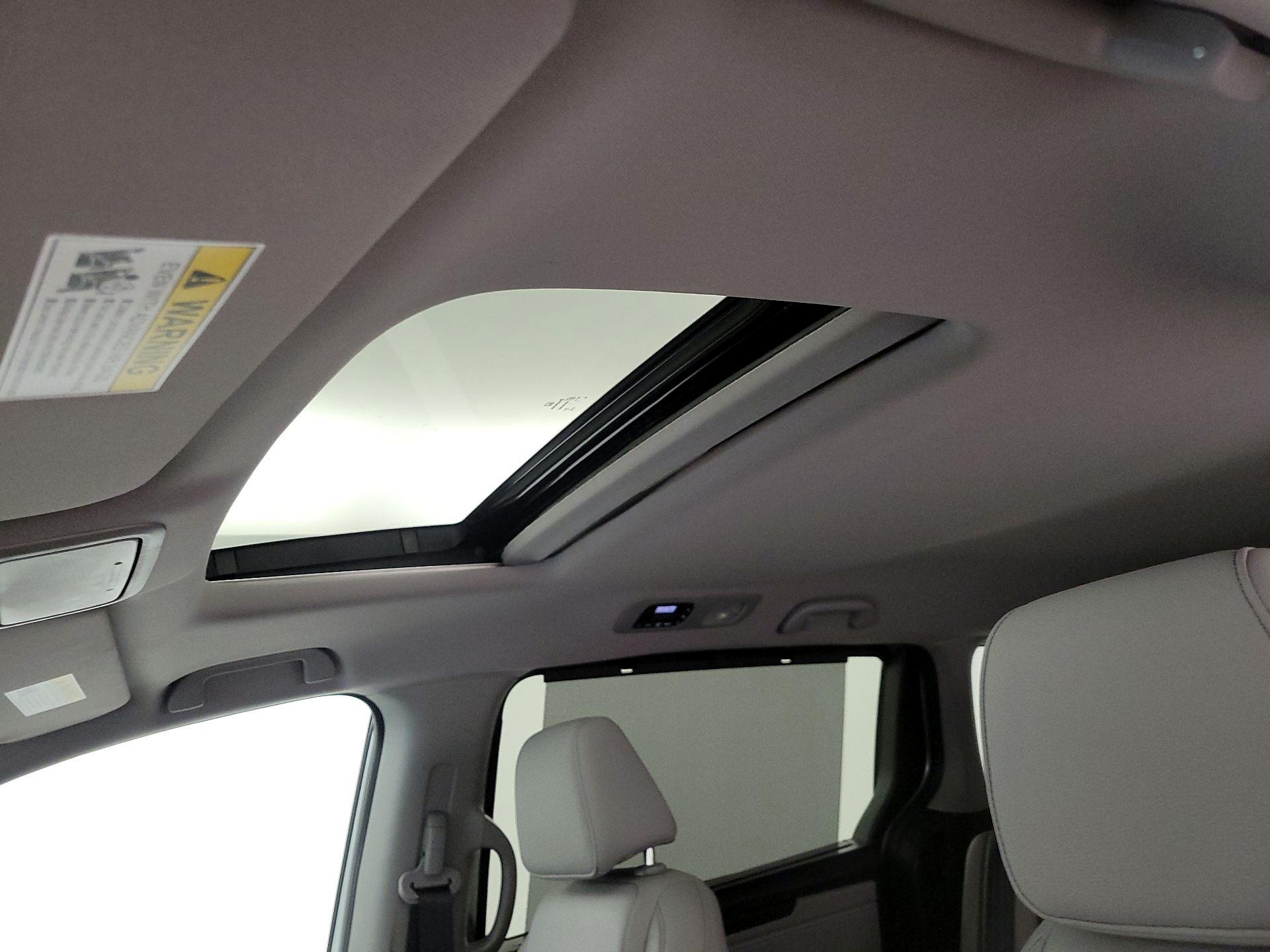 Thumbnail: 2024 Honda Odyssey - 19