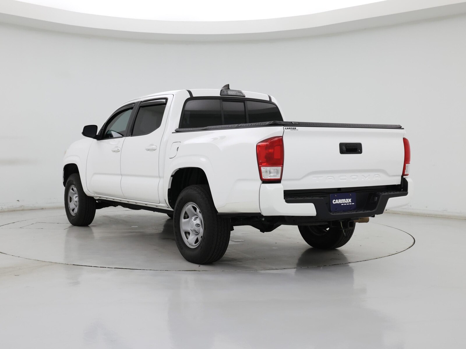 Image of 2017 Toyota Tacoma SR5