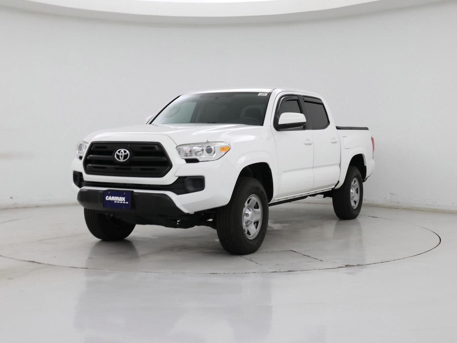 Image of 2017 Toyota Tacoma SR5