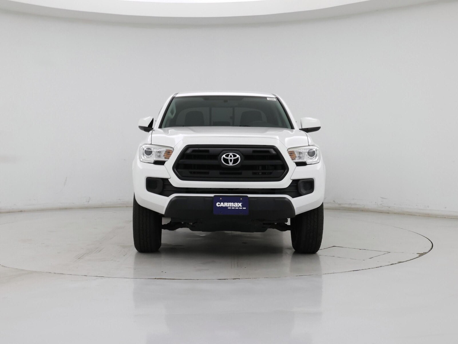 Image of 2017 Toyota Tacoma SR5