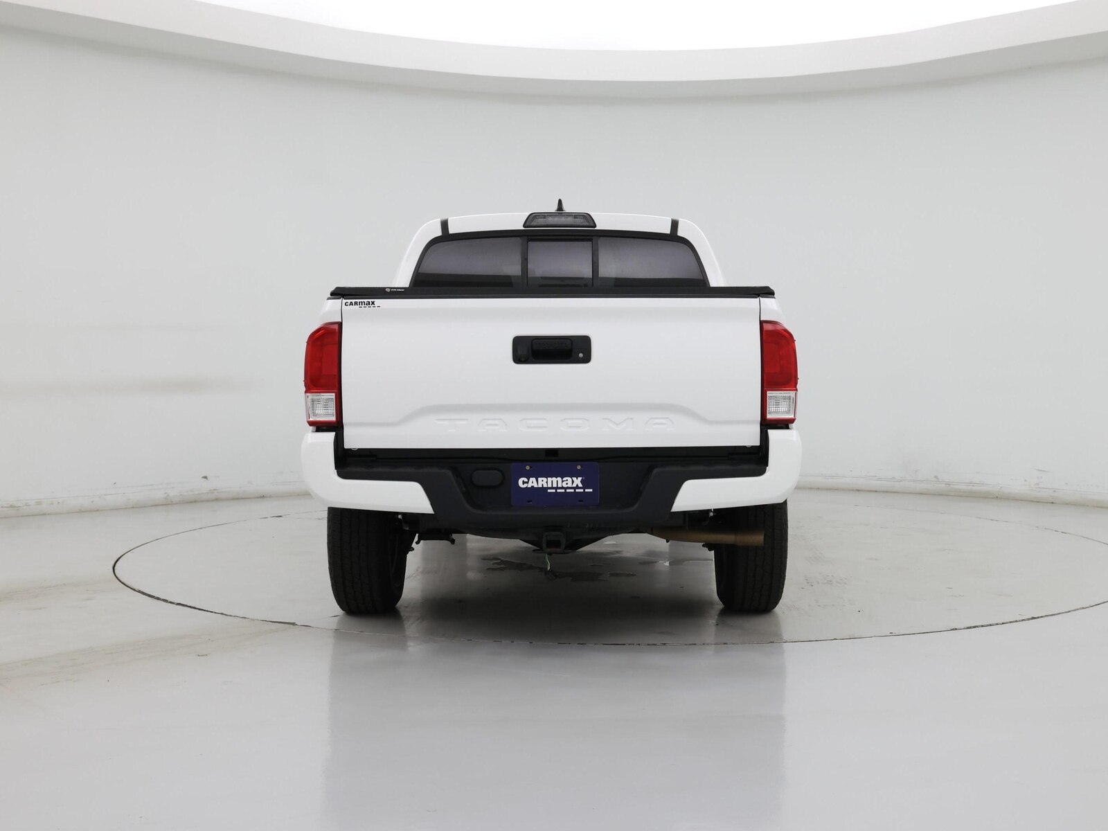 Image of 2017 Toyota Tacoma SR5