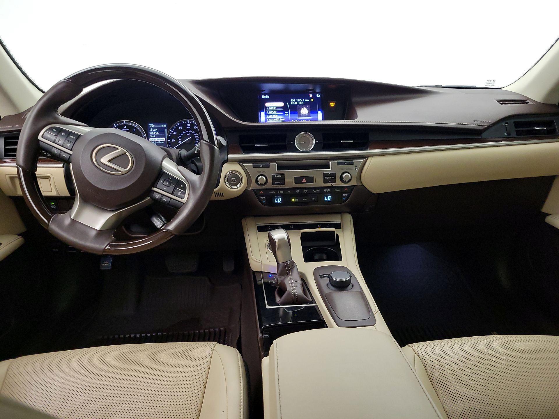 Thumbnail: 2018 Lexus ES - 9