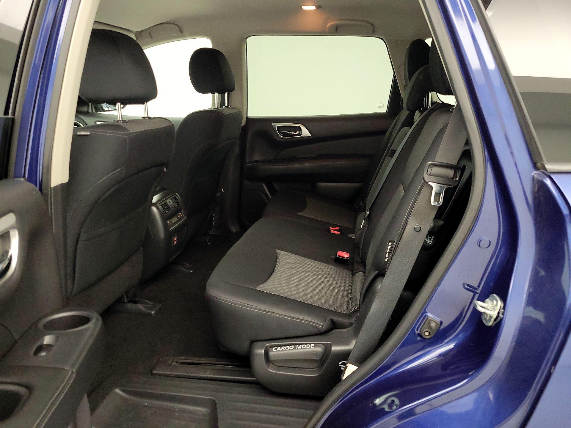 Thumbnail: 2018 Nissan Pathfinder - 18
