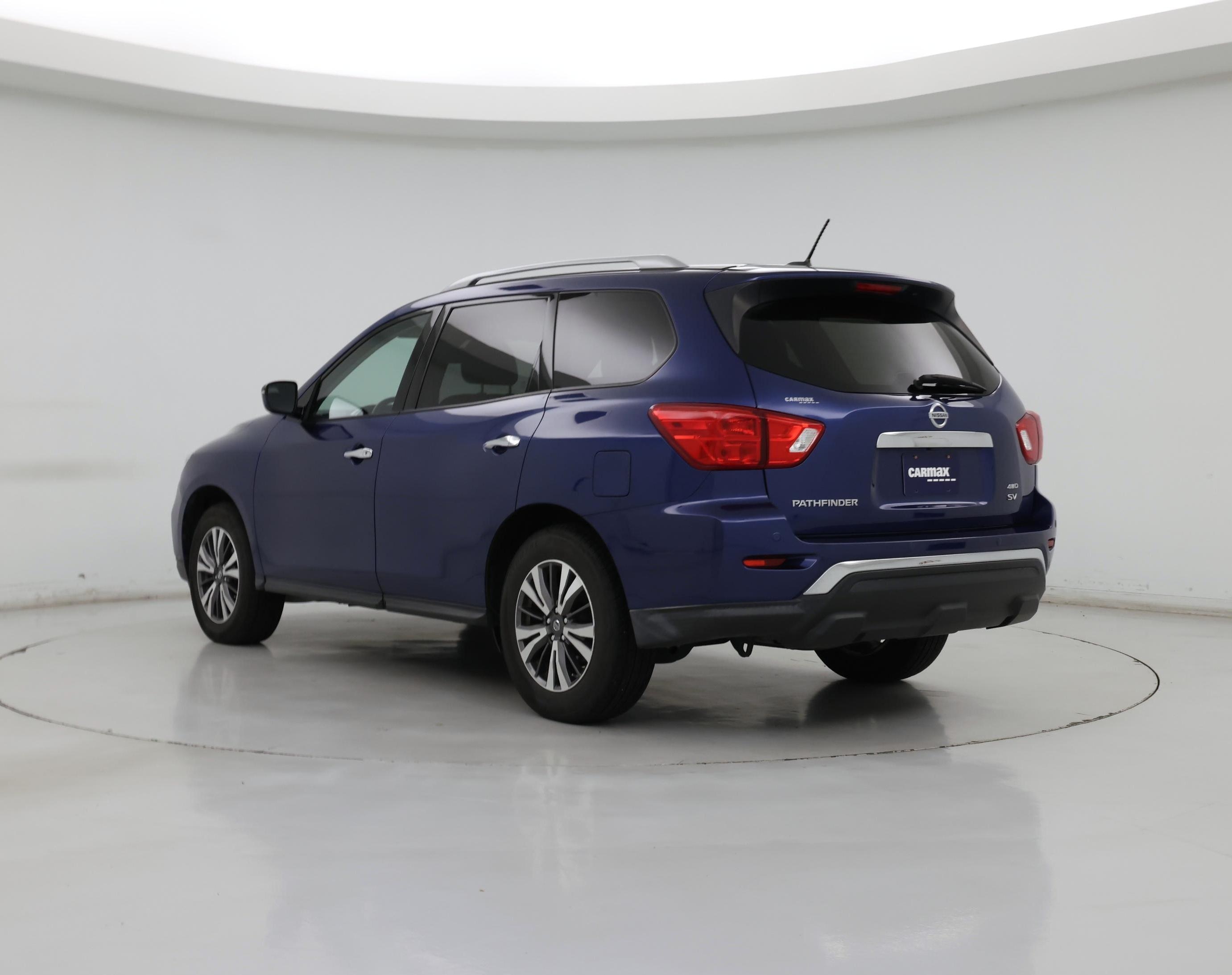 Thumbnail: 2018 Nissan Pathfinder - 2