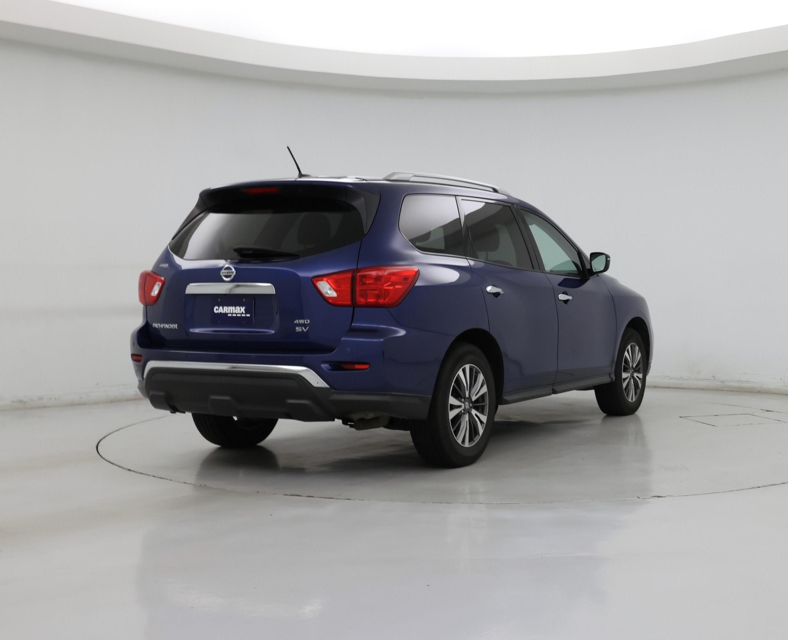 Thumbnail: 2018 Nissan Pathfinder - 8