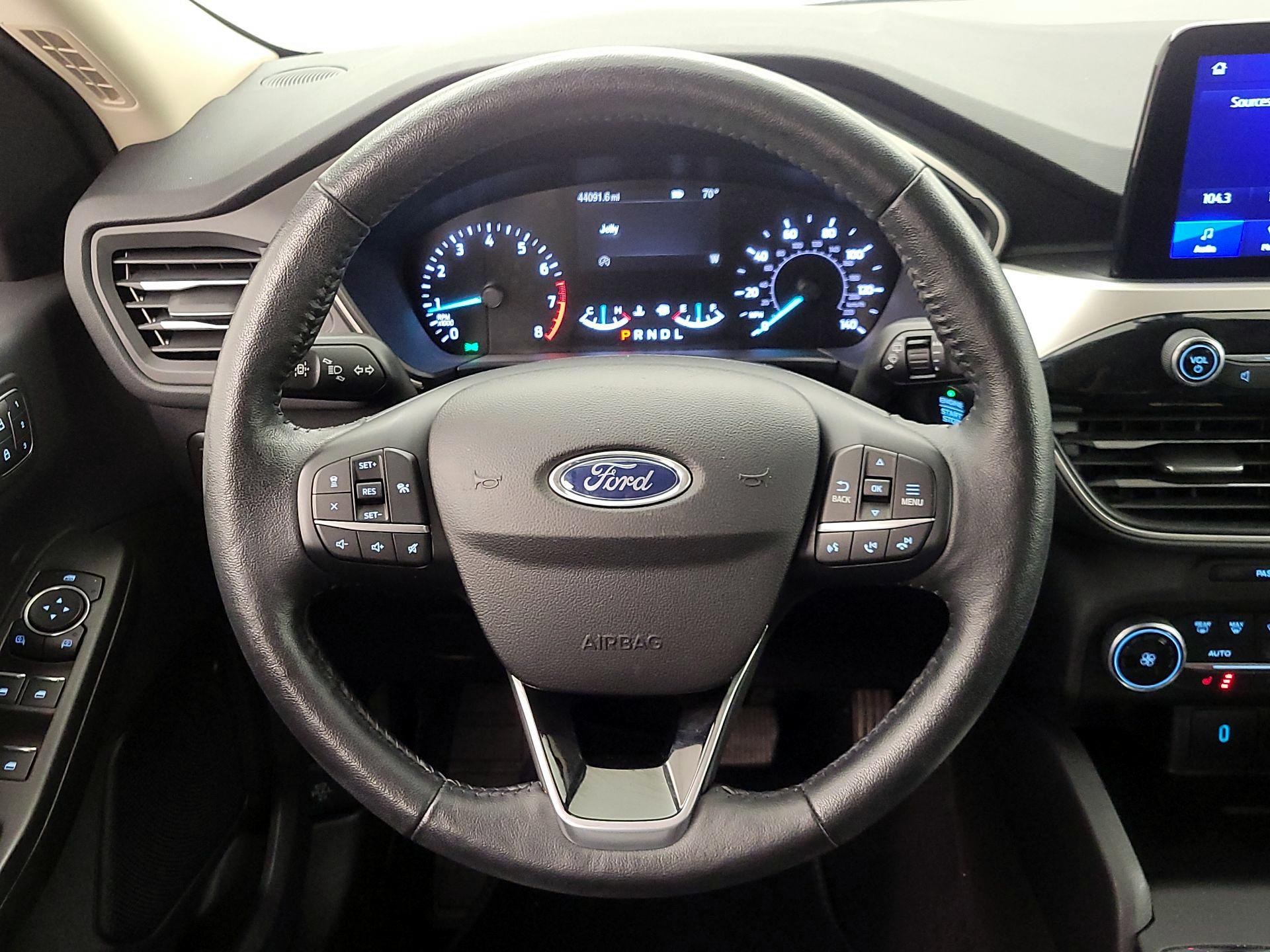 Thumbnail: 2020 Ford Escape - 10