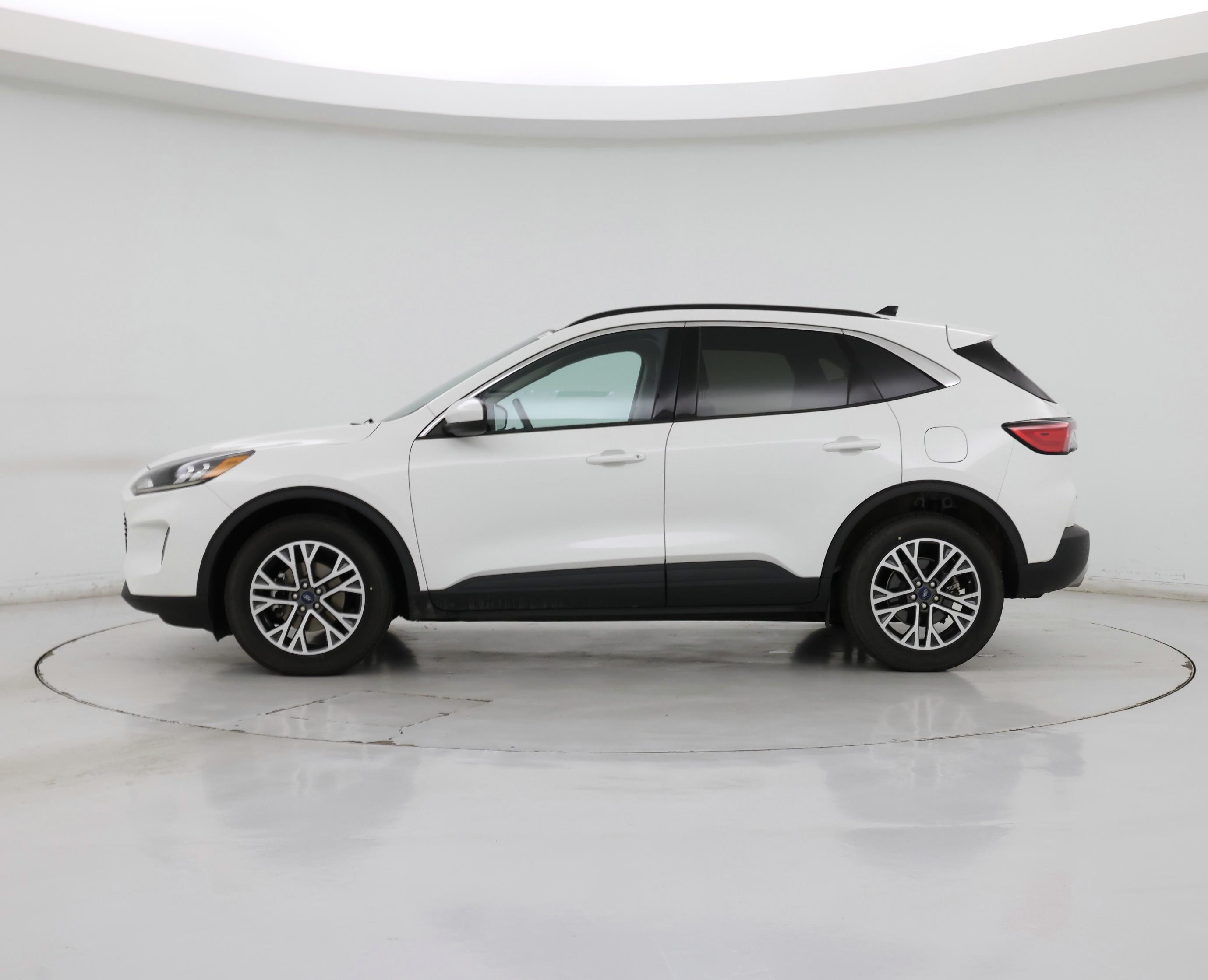 Thumbnail: 2020 Ford Escape - 3