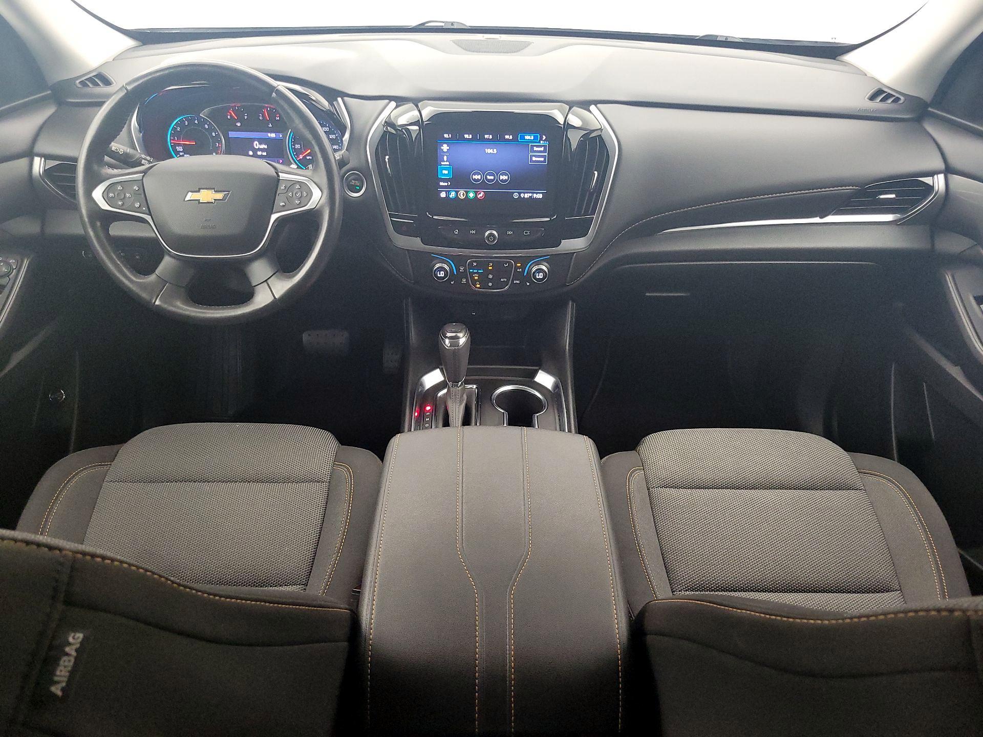 Thumbnail: 2020 Chevrolet Traverse - 9