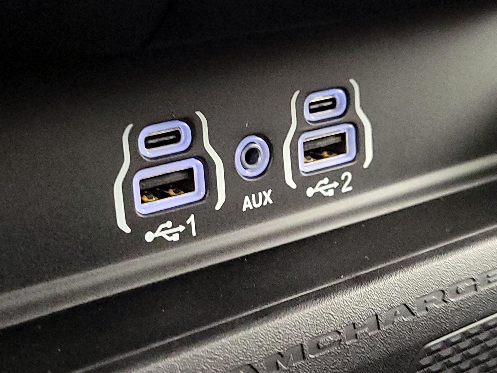 Thumbnail: 2025 RAM 1500 - 18