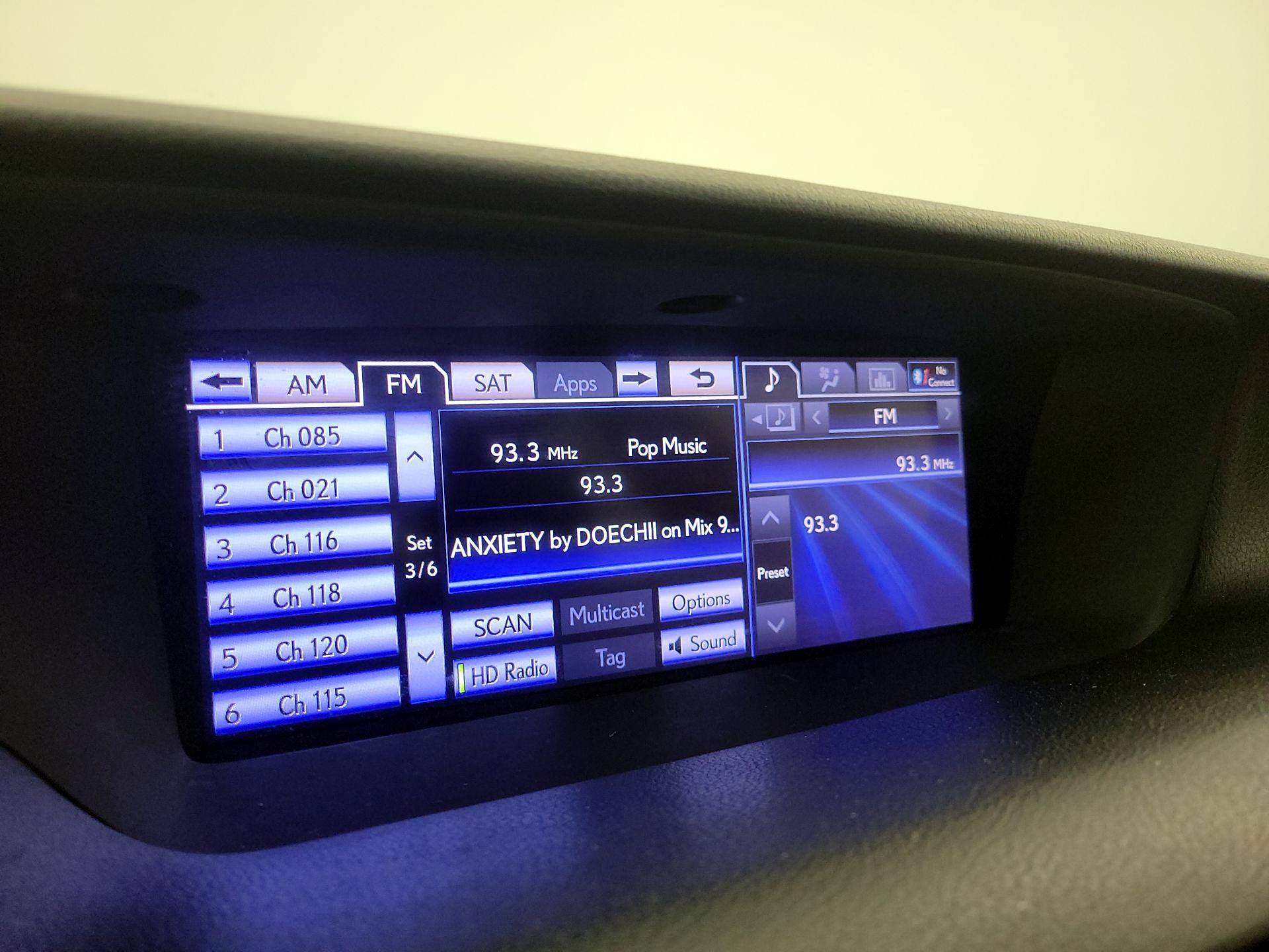 Thumbnail: 2013 Lexus GS - 16