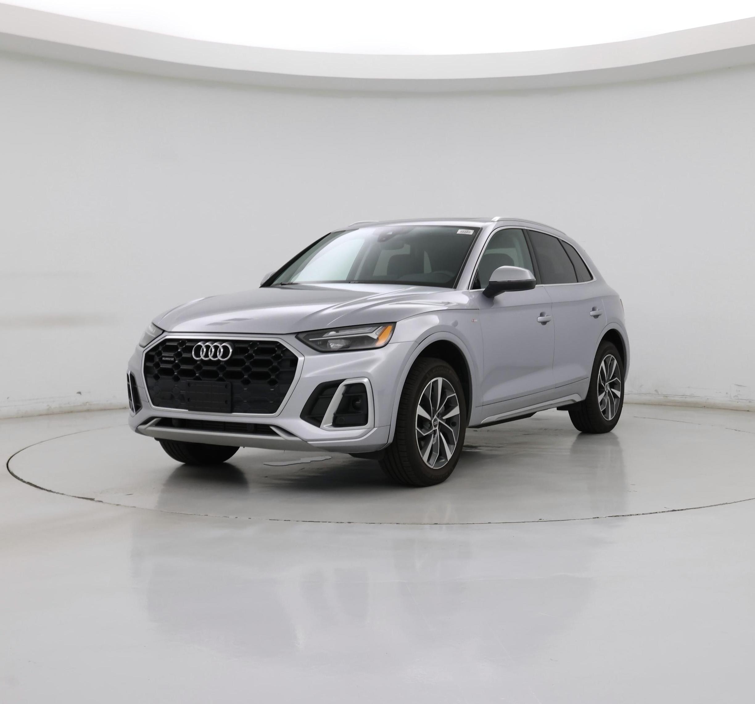 Thumbnail: 2022 Audi Q5 - 4