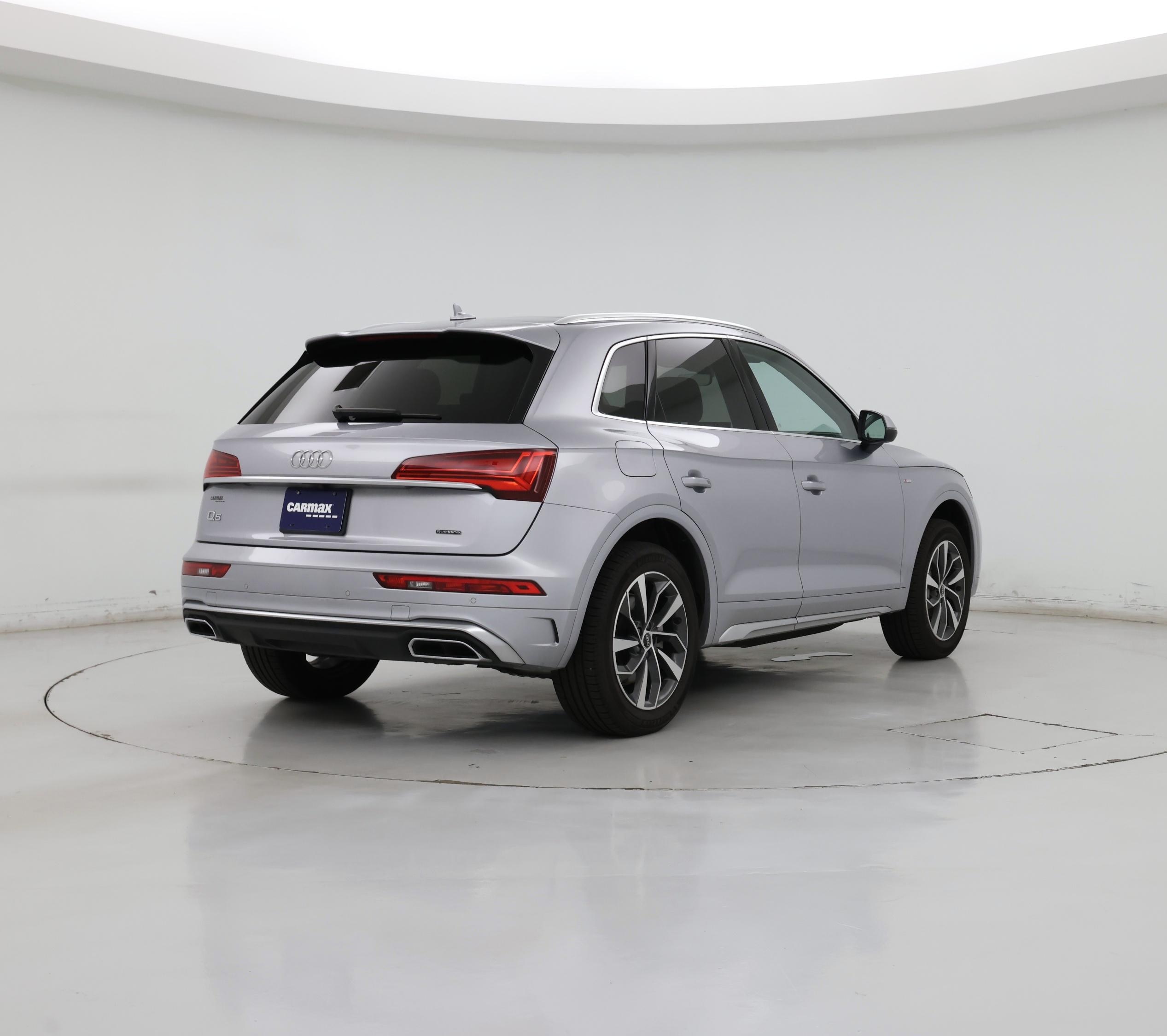 Thumbnail: 2022 Audi Q5 - 8