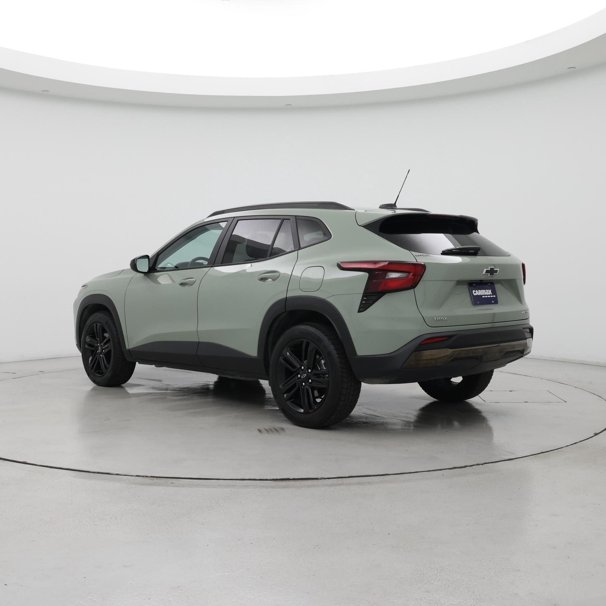 Thumbnail: 2024 Chevrolet Trax - 2
