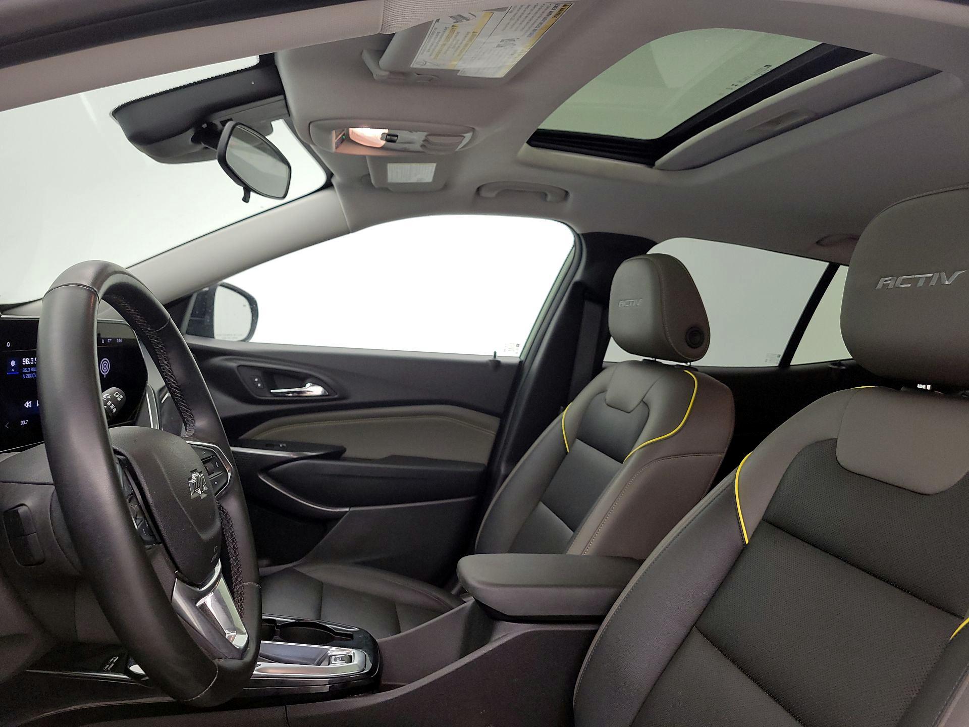 Thumbnail: 2024 Chevrolet Trax - 19