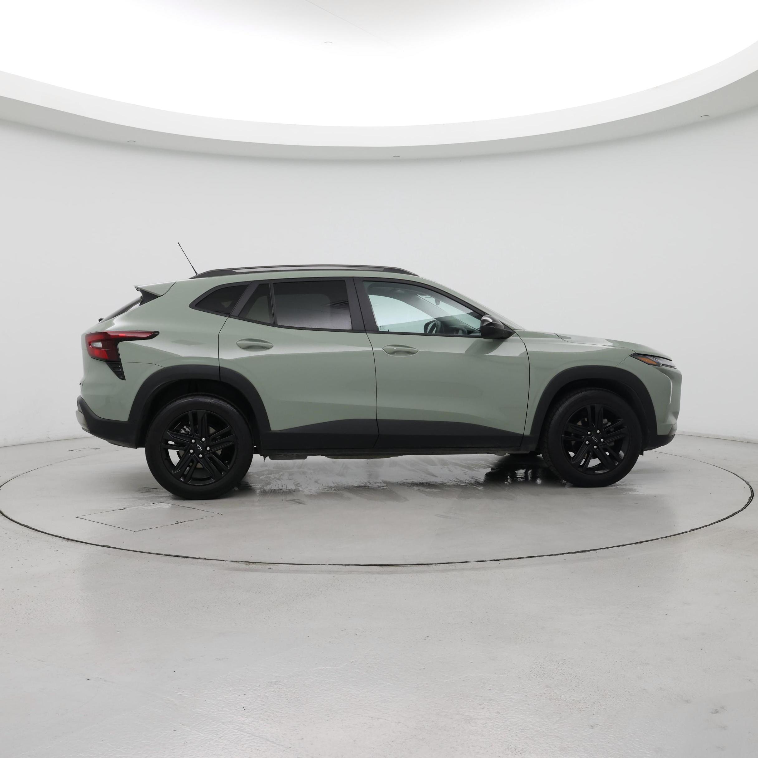 Thumbnail: 2024 Chevrolet Trax - 7