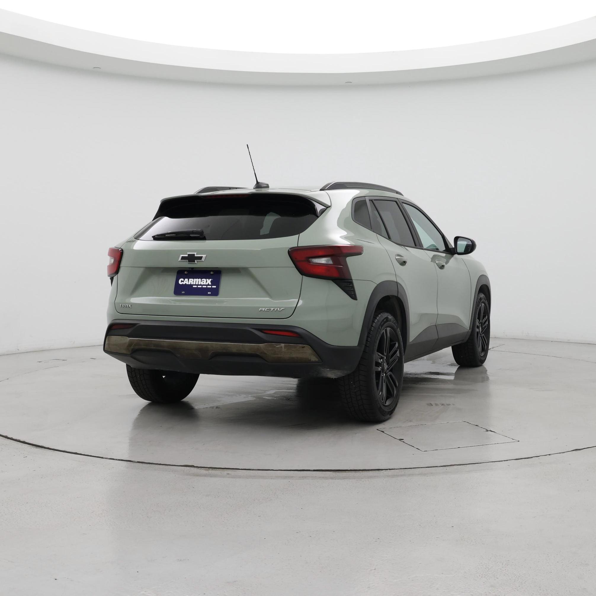 Thumbnail: 2024 Chevrolet Trax - 8