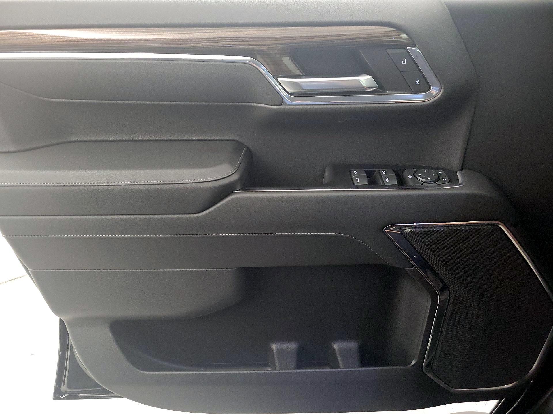 Thumbnail: 2024 Chevrolet Silverado 1500 - 12
