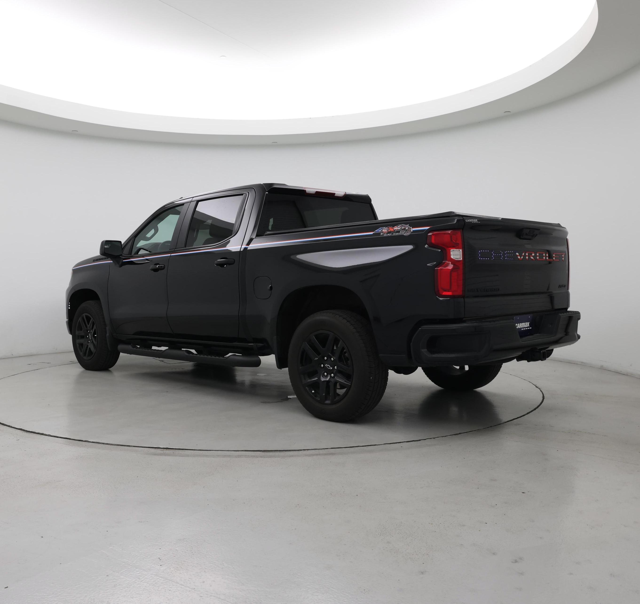 Thumbnail: 2024 Chevrolet Silverado 1500 - 2