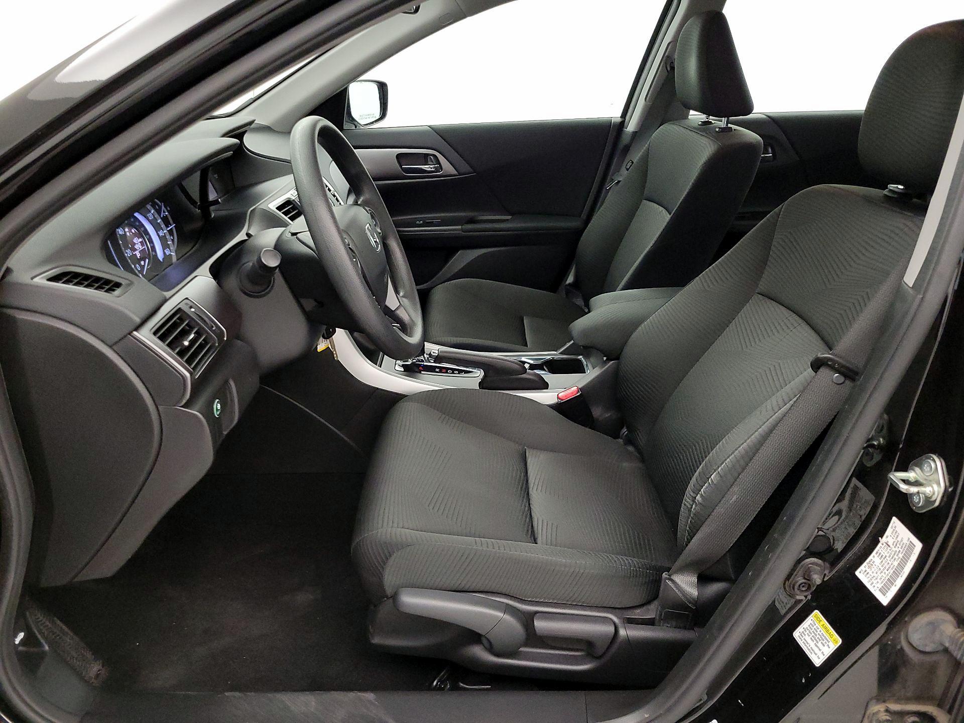 Thumbnail: 2015 Honda Accord - 11