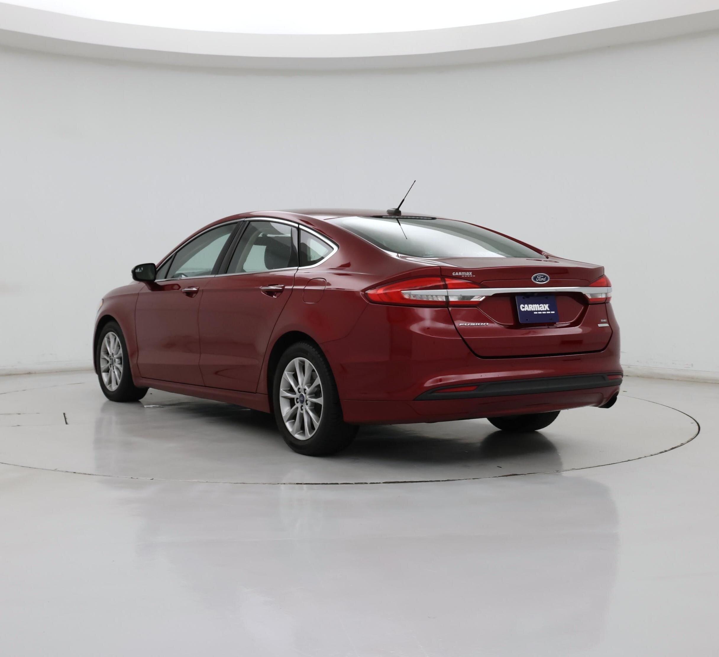 Thumbnail: 2017 Ford Fusion - 2