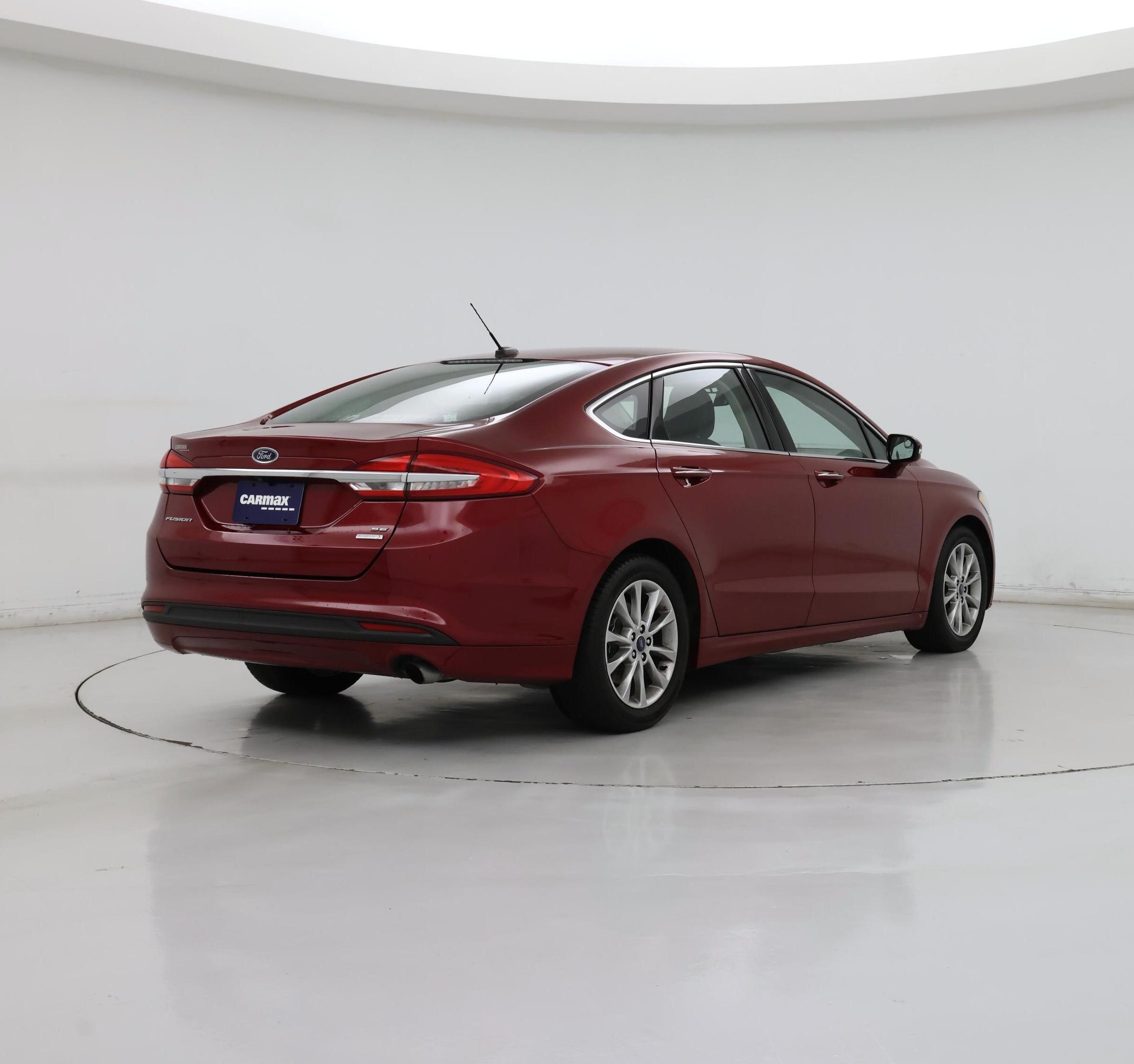 Thumbnail: 2017 Ford Fusion - 8
