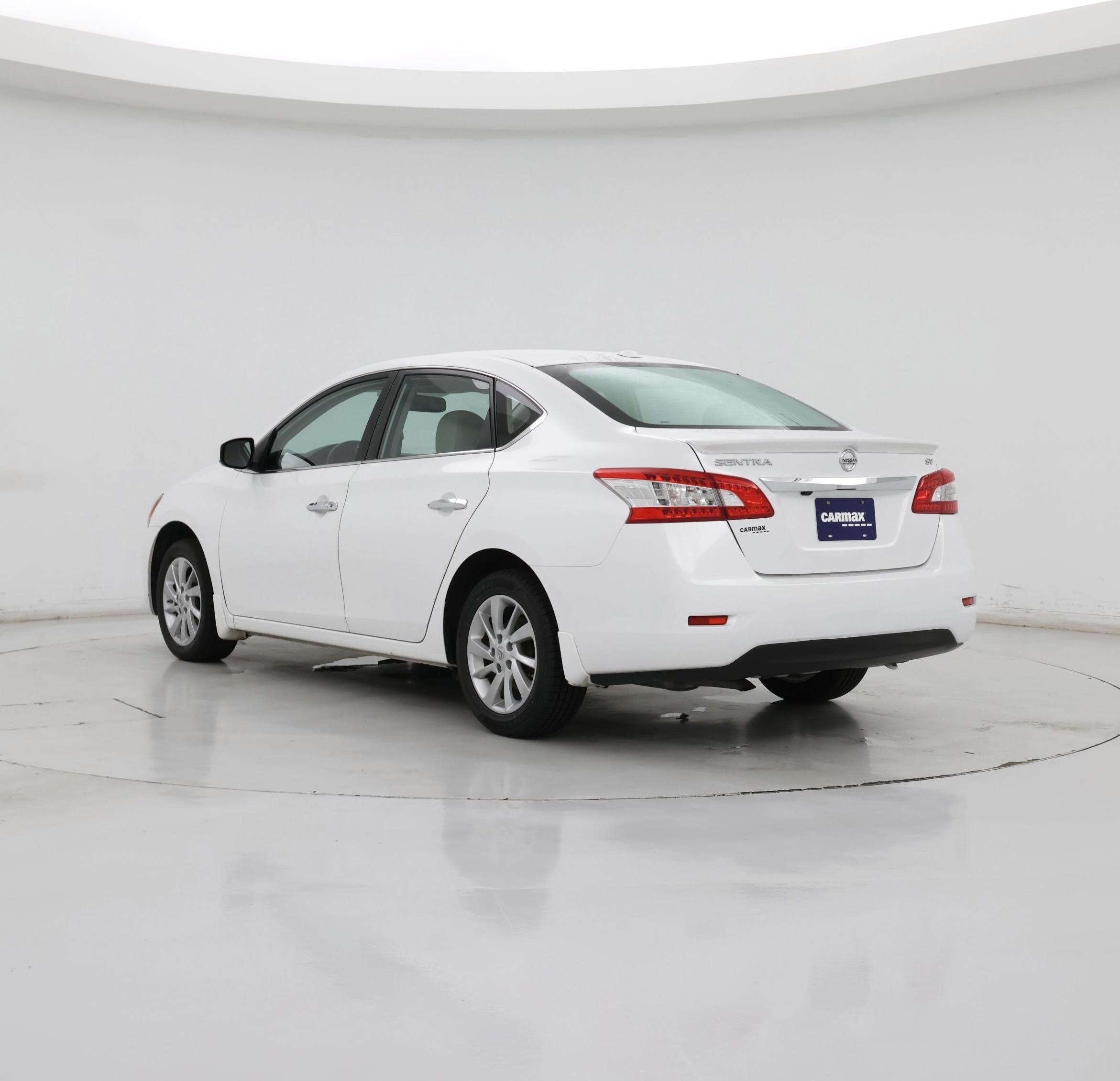 Thumbnail: 2015 Nissan Sentra - 2