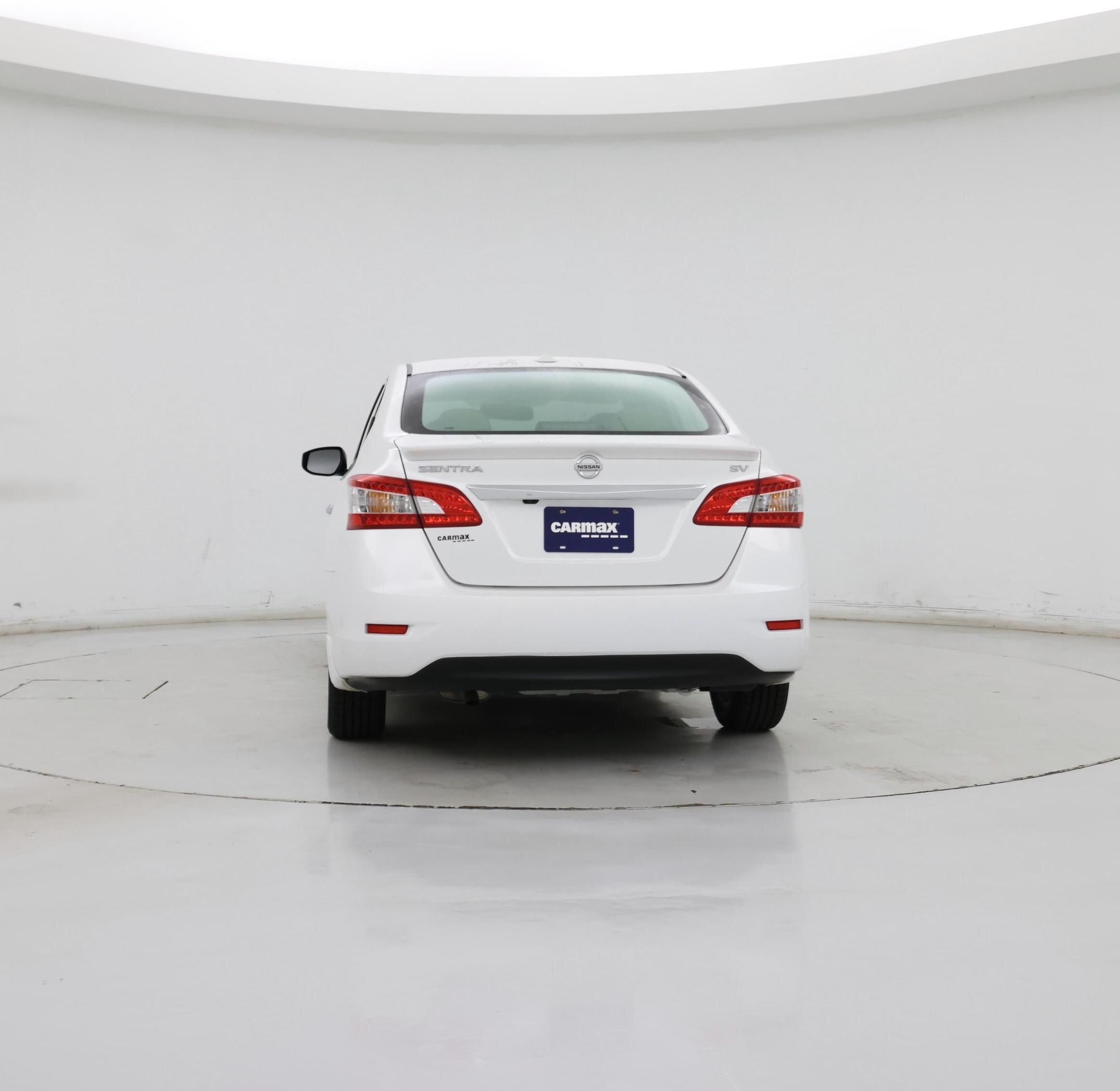 Thumbnail: 2015 Nissan Sentra - 6